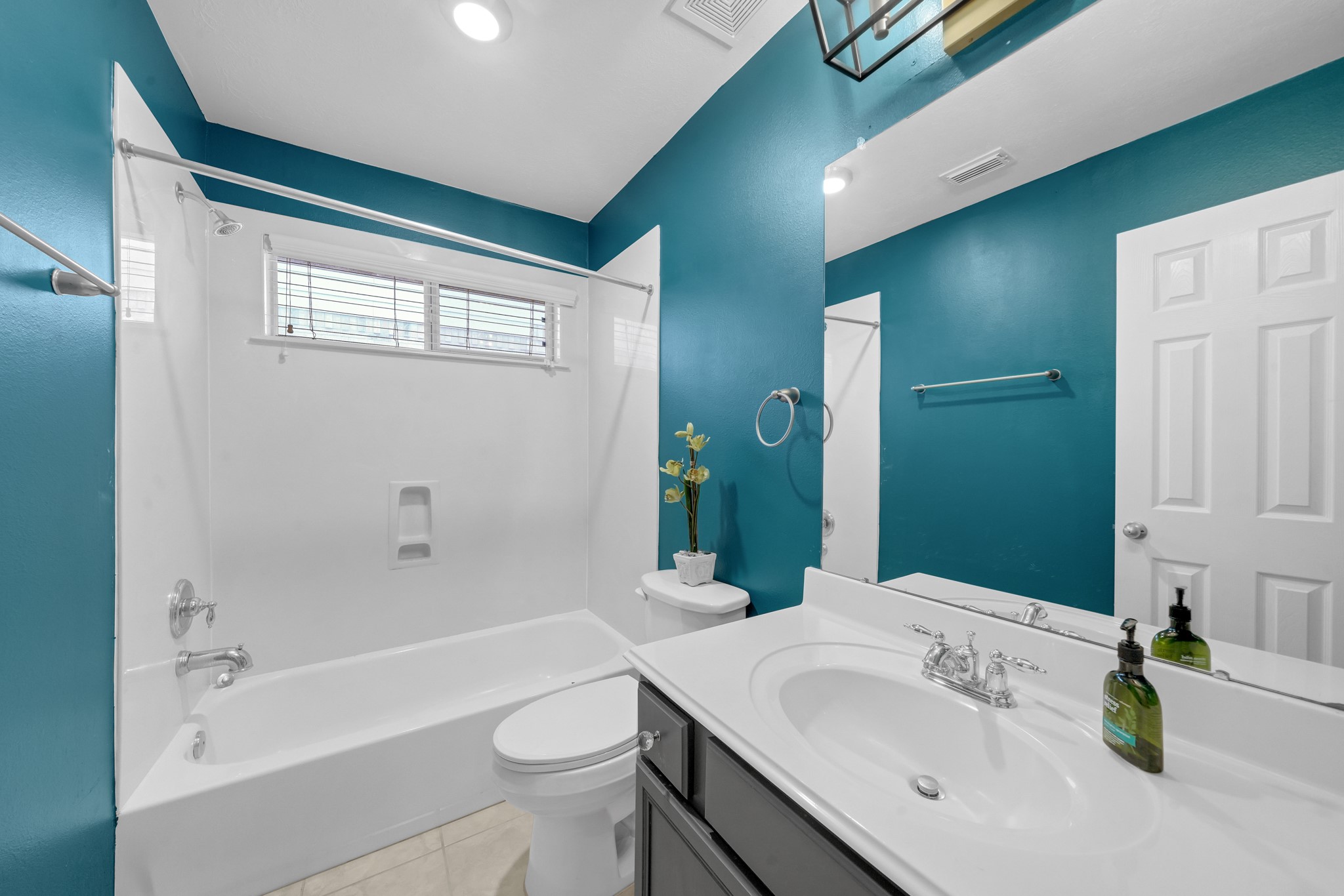 27 Garden Grove Drive Property Photo 17