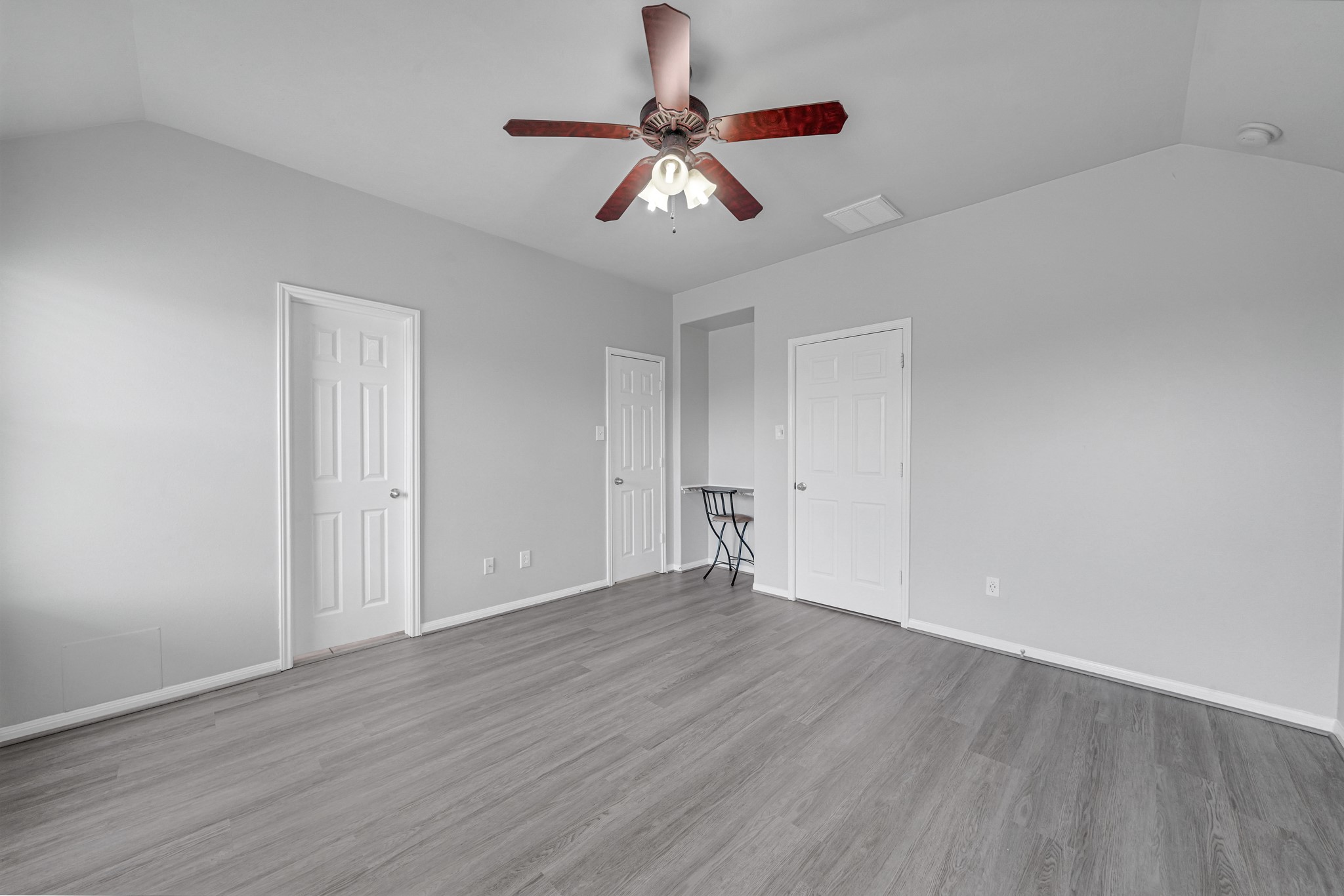 27 Garden Grove Drive Property Photo 20