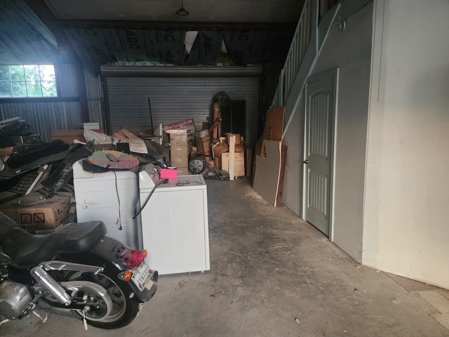 2520 W Mount Houston Road Property Photo 23
