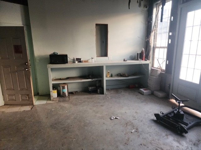 2520 W Mount Houston Road Property Photo 24