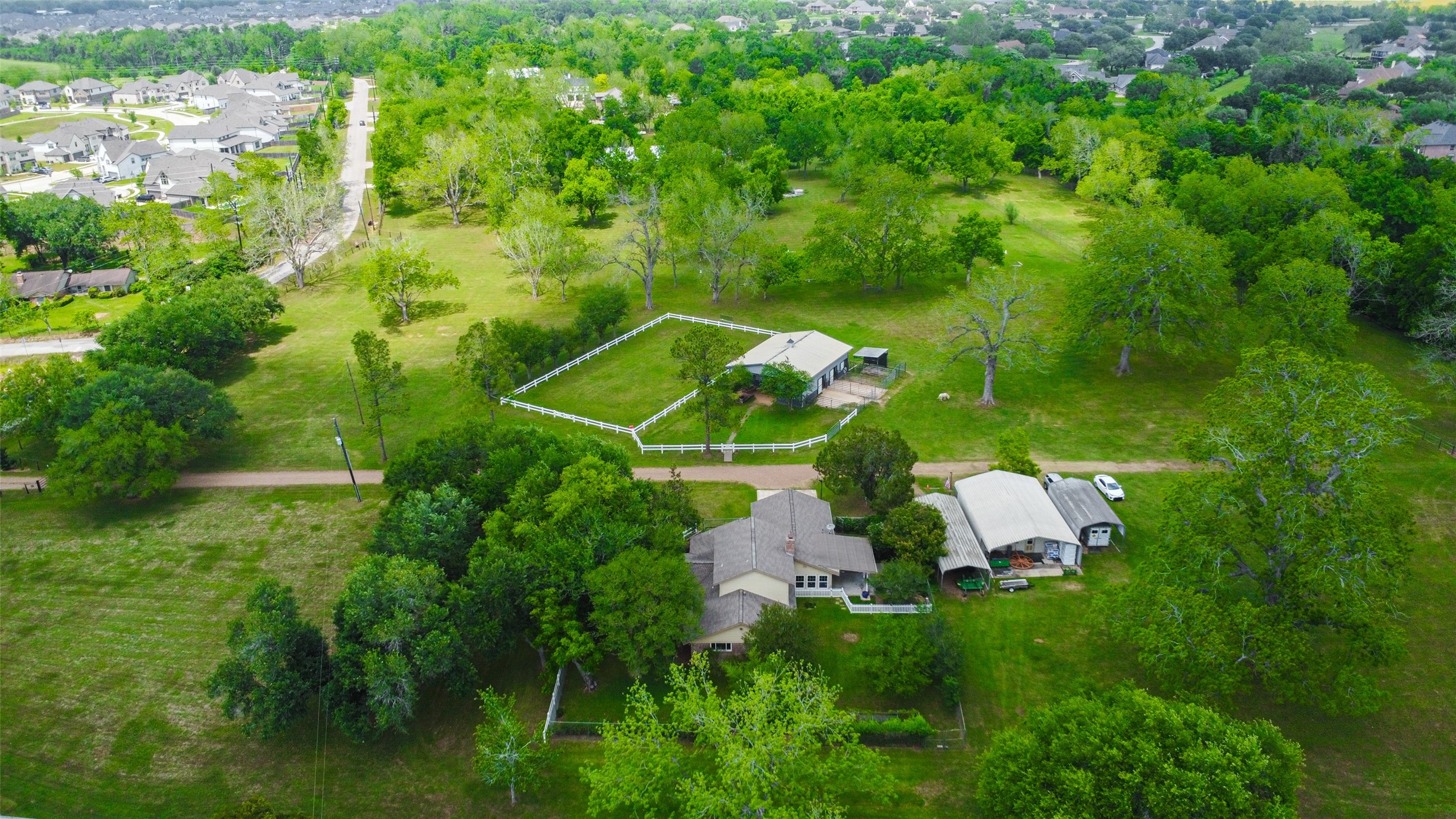 2810 Precinct Line Rd Road Property Photo 1