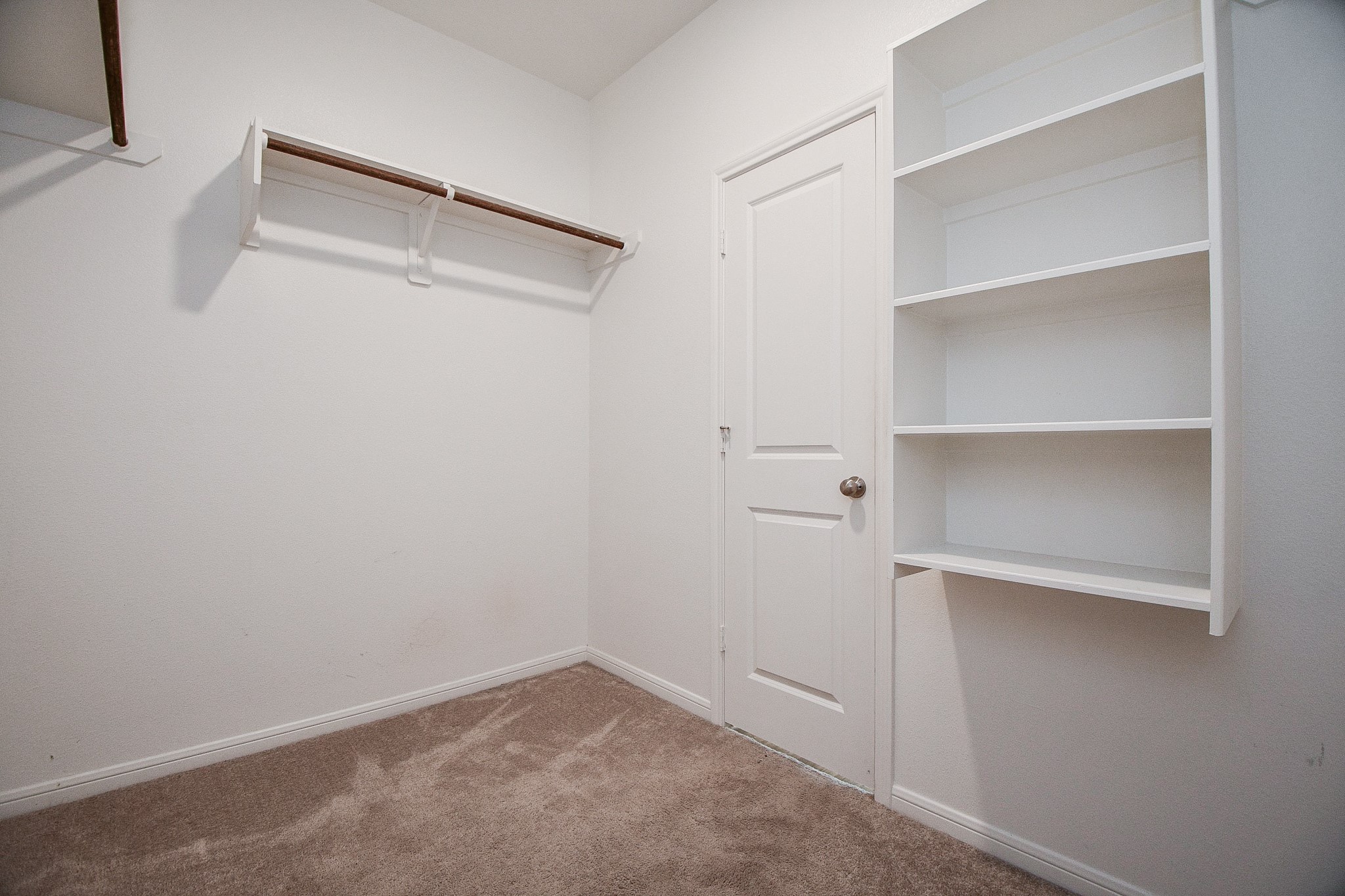 21158 Coral Blossom Lane Property Photo 13
