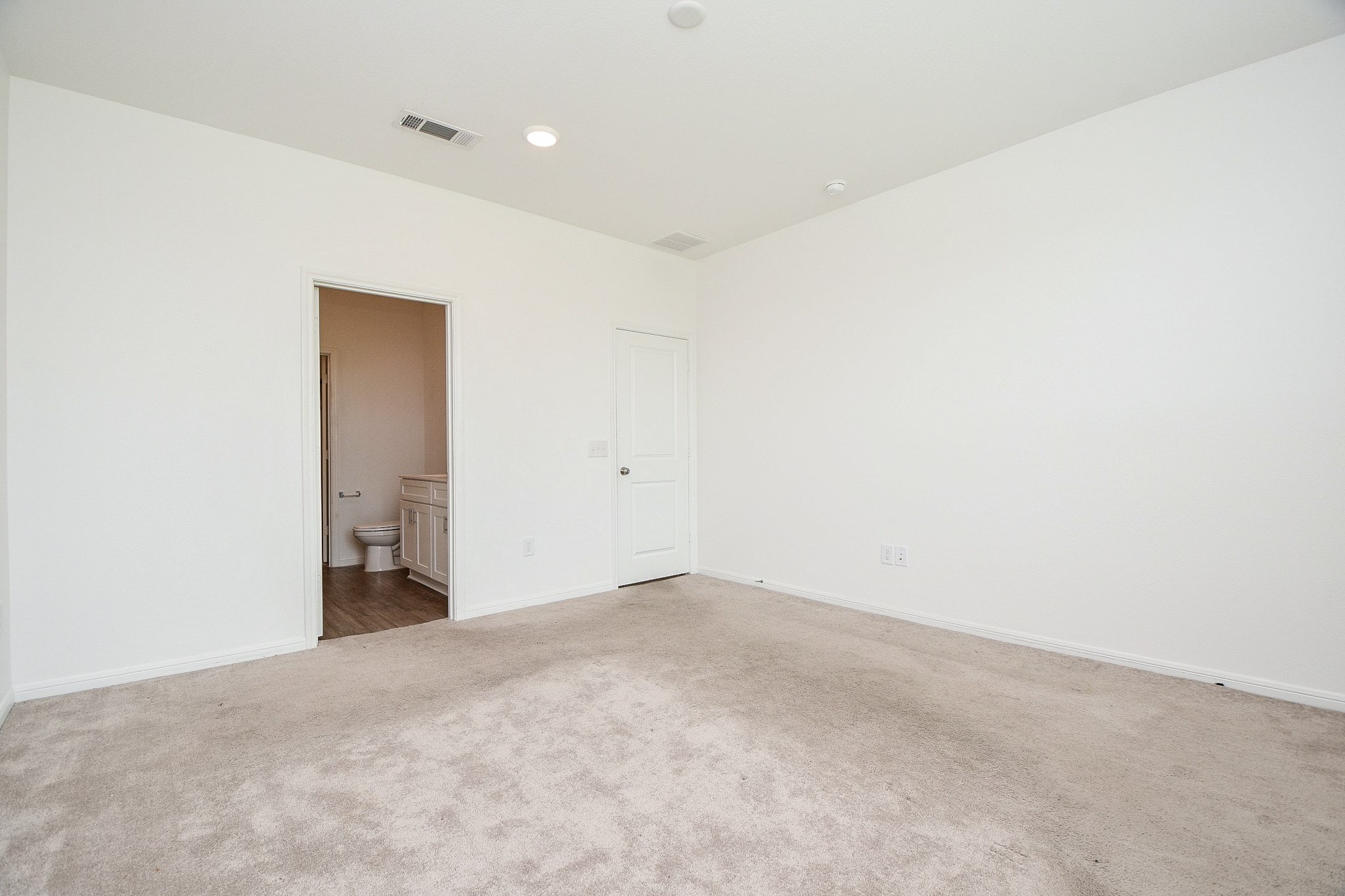 21158 Coral Blossom Lane Property Photo 16