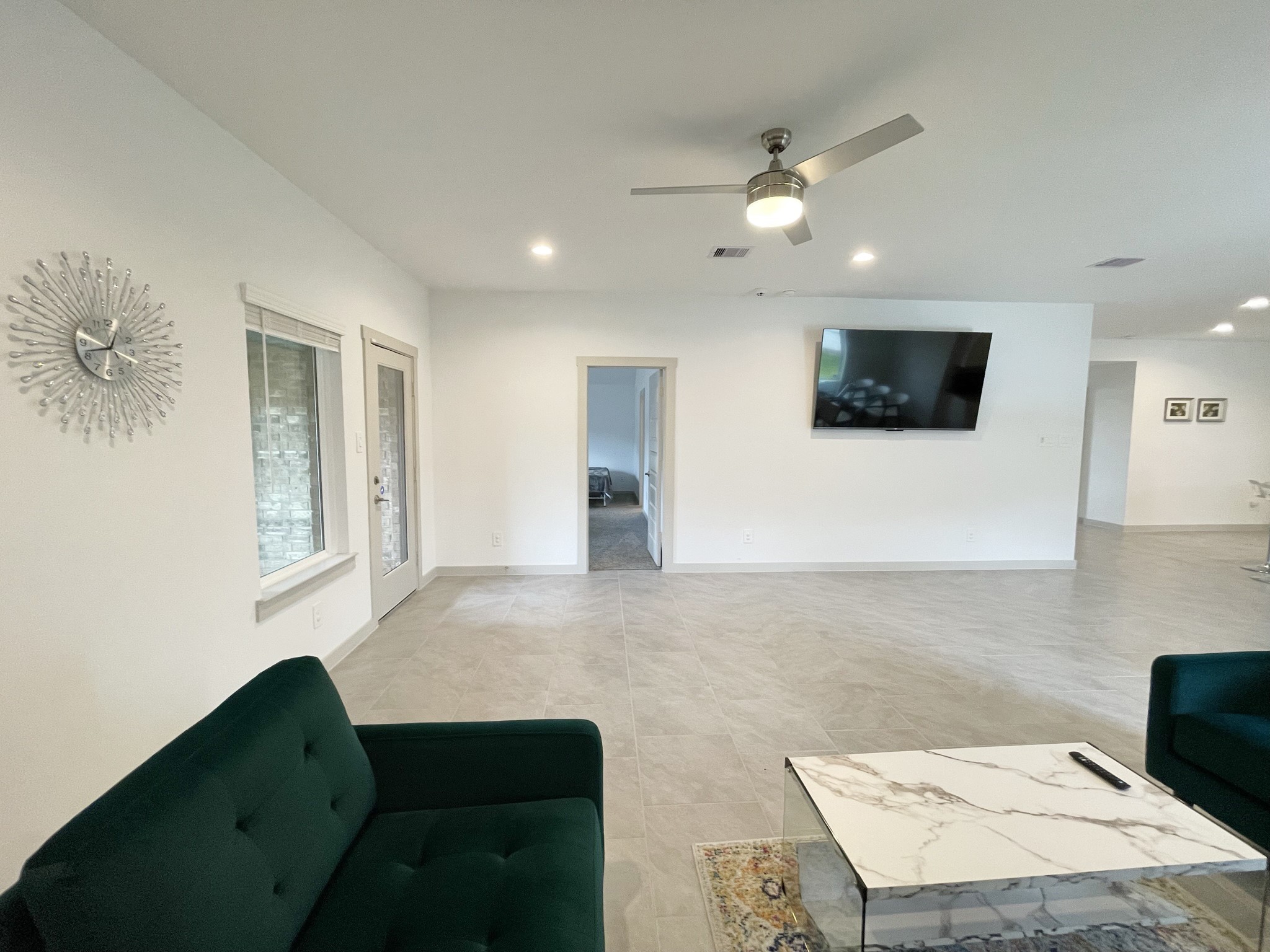 3902 Itzle Island Court Property Photo 10