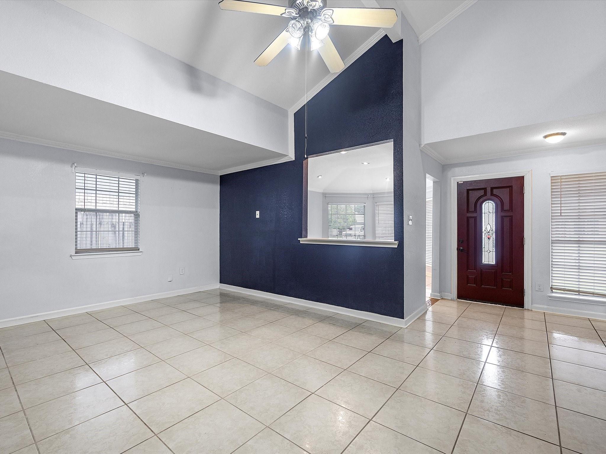 3823 Suttonford Drive Property Photo 4
