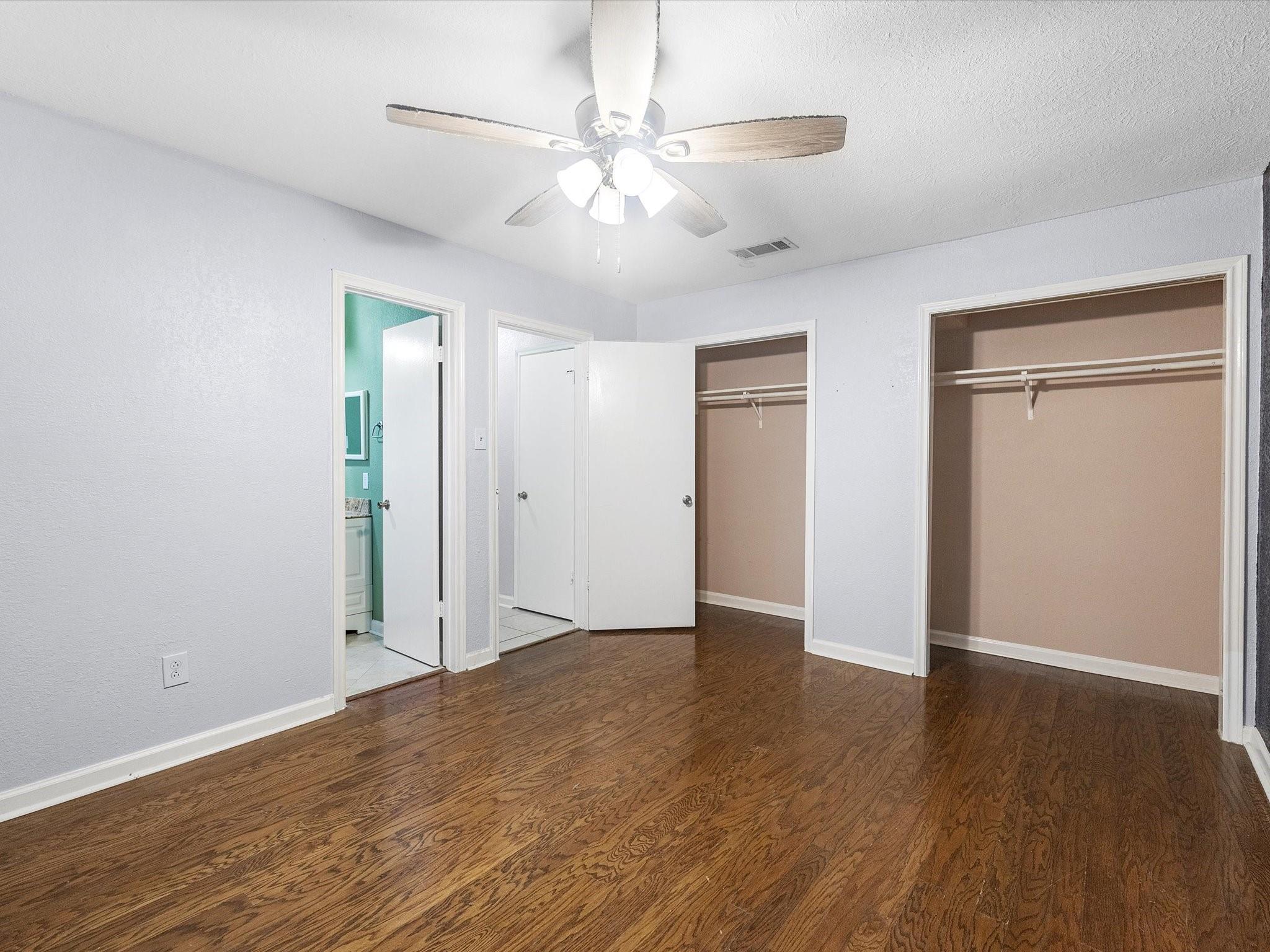 3823 Suttonford Drive Property Photo 11