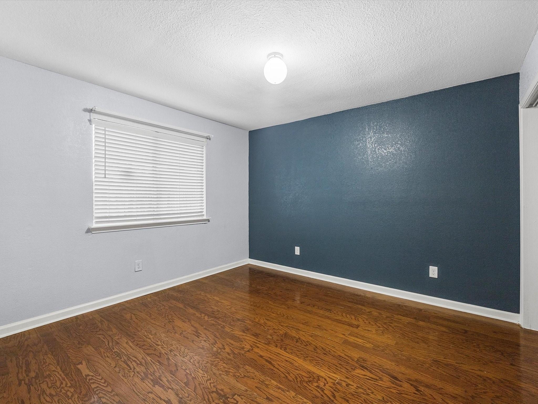 3823 Suttonford Drive Property Photo 13