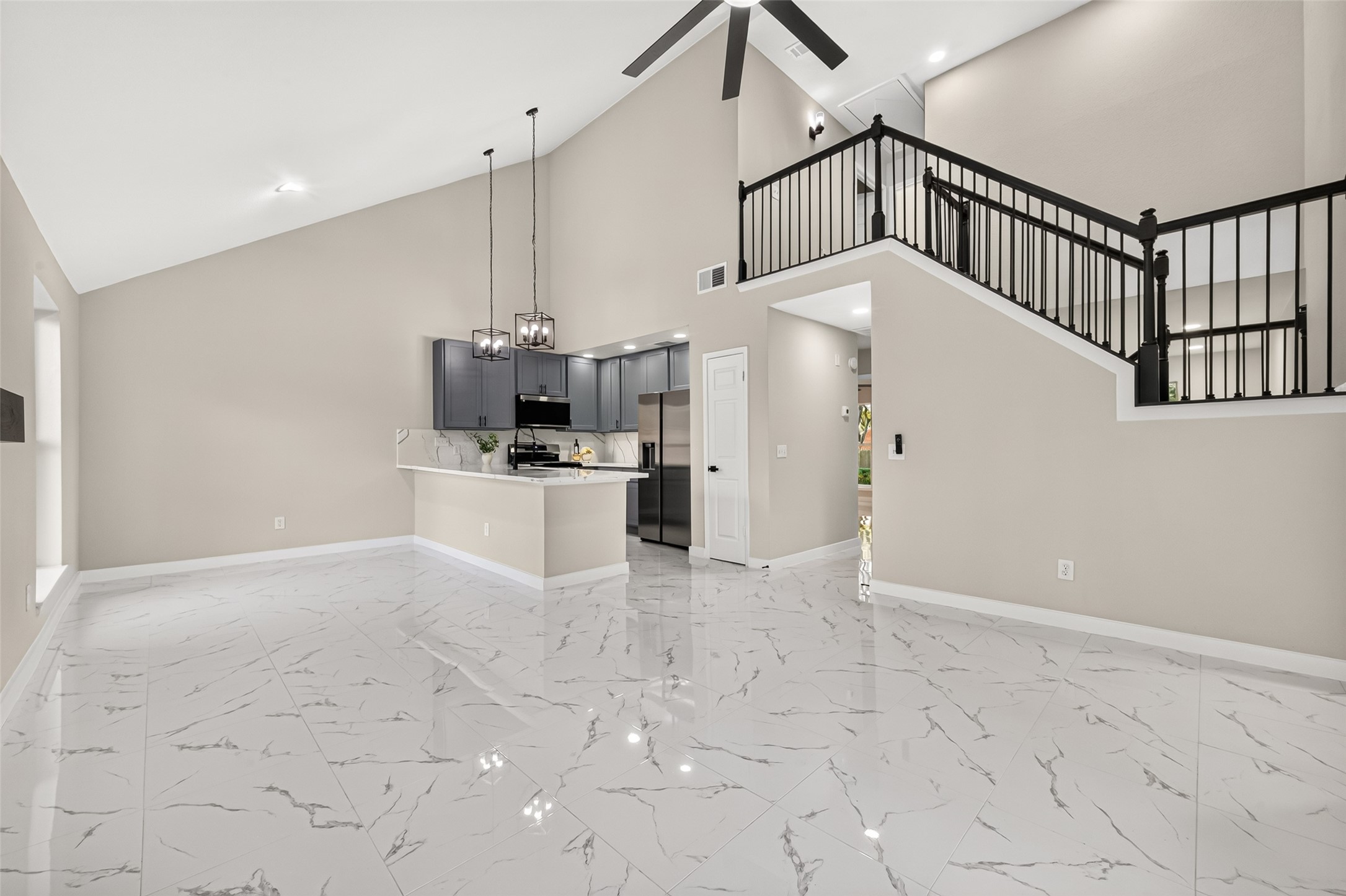 2739 Lakefield Way Property Photo 11