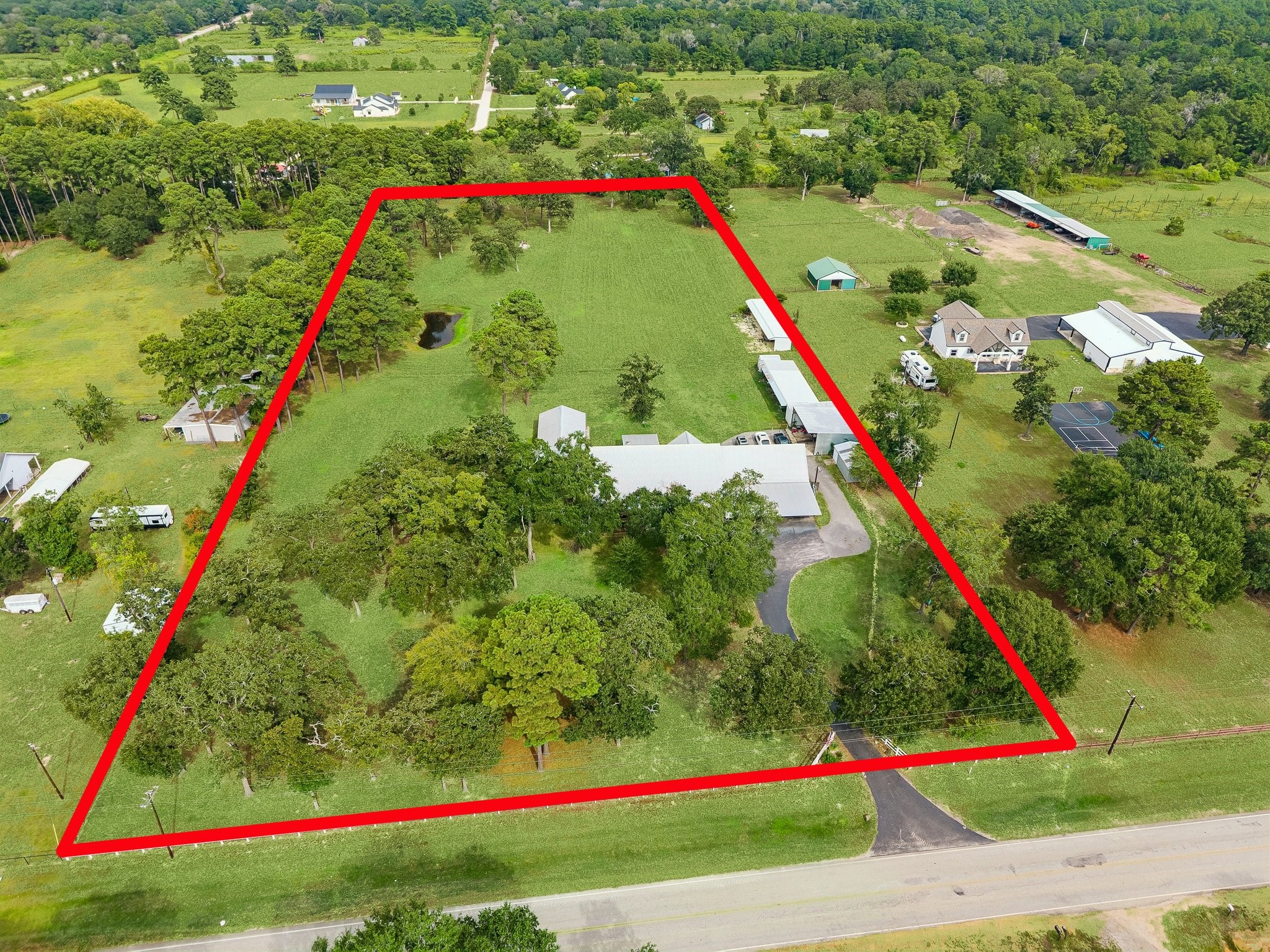 25812 Kickapoo Road Property Photo 2
