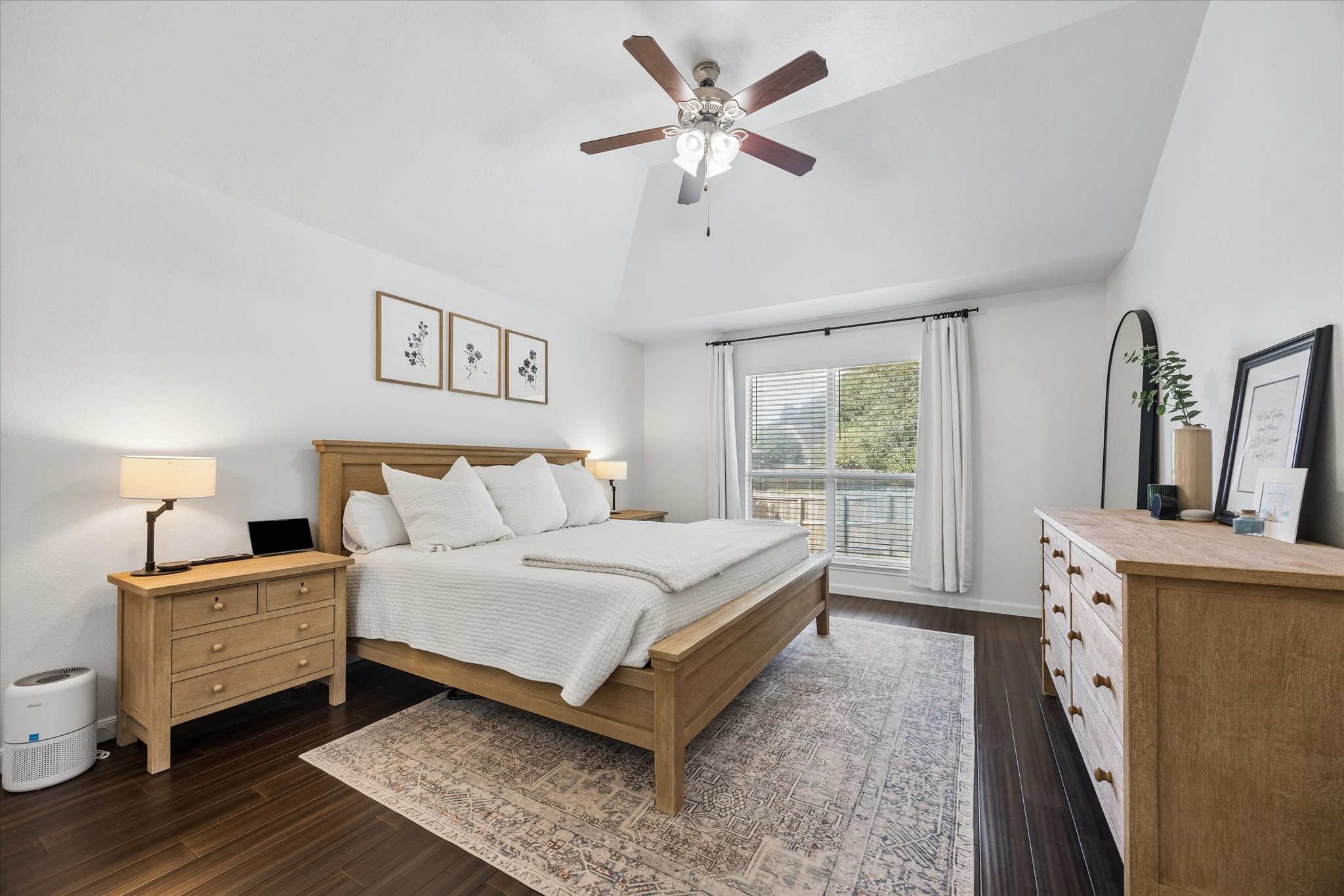 1407 Summer Court Property Photo 24