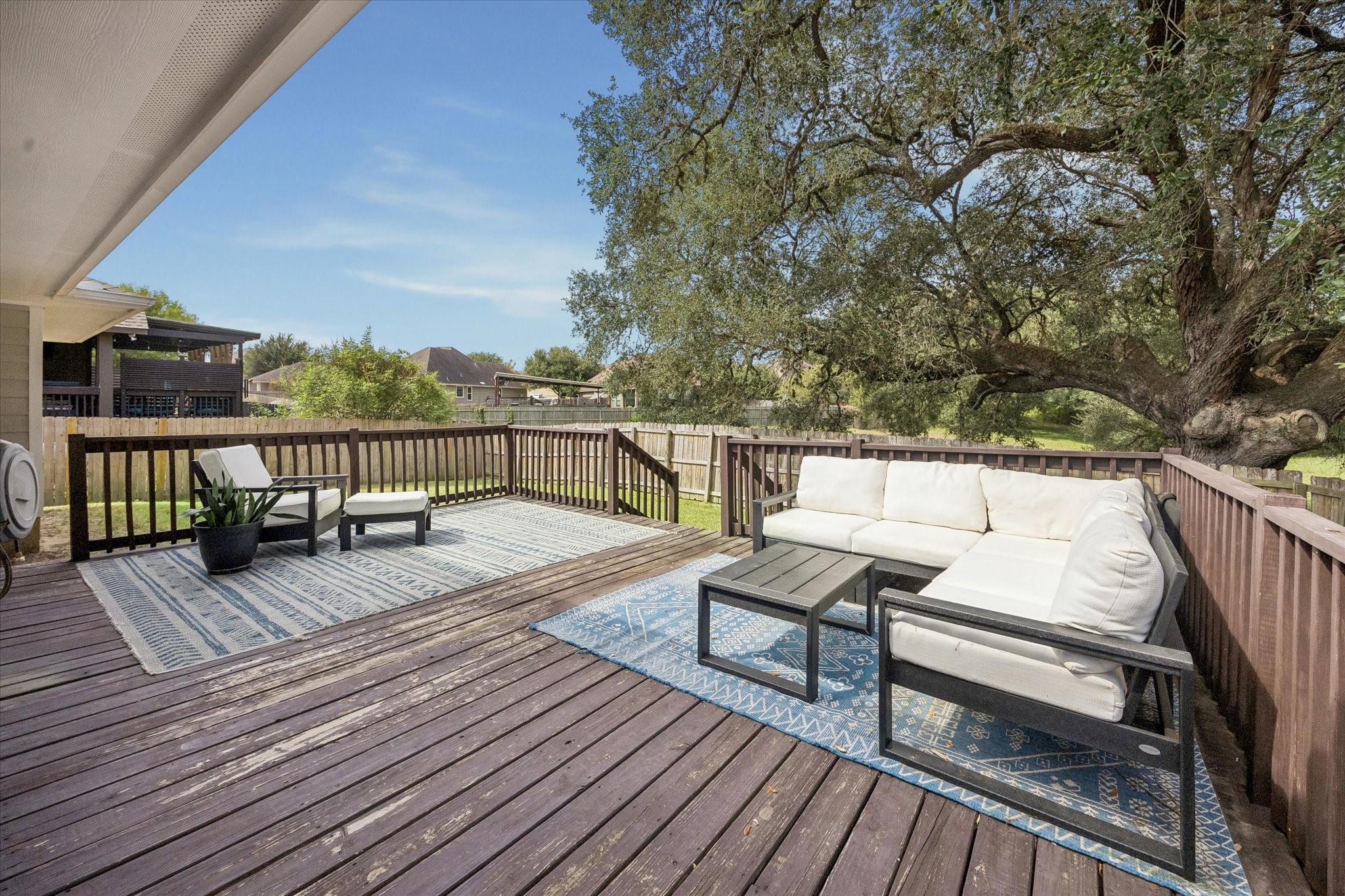 1407 Summer Court Property Photo 31