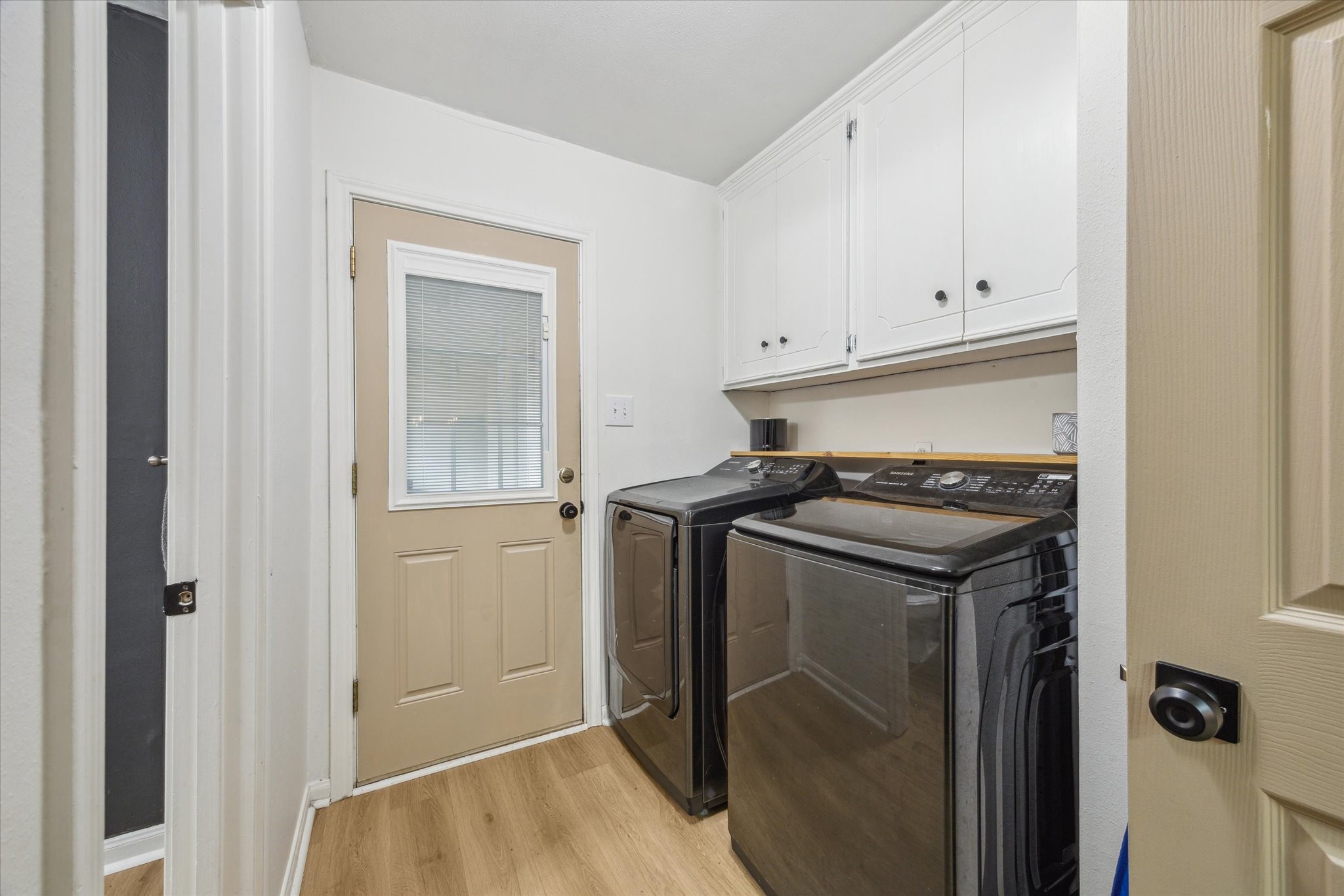 18407 Point Lookout Drive Property Photo 29