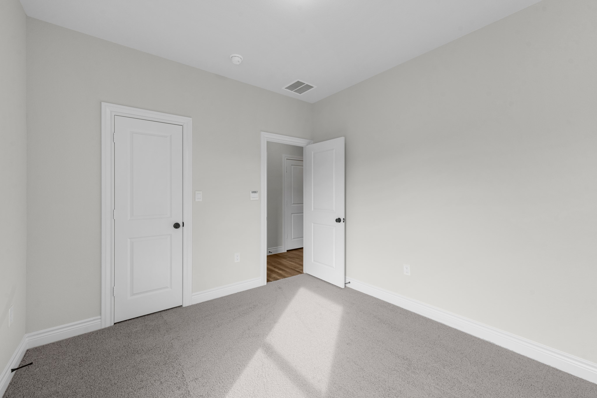 10340 Woodhill Spa Lane Property Photo 21