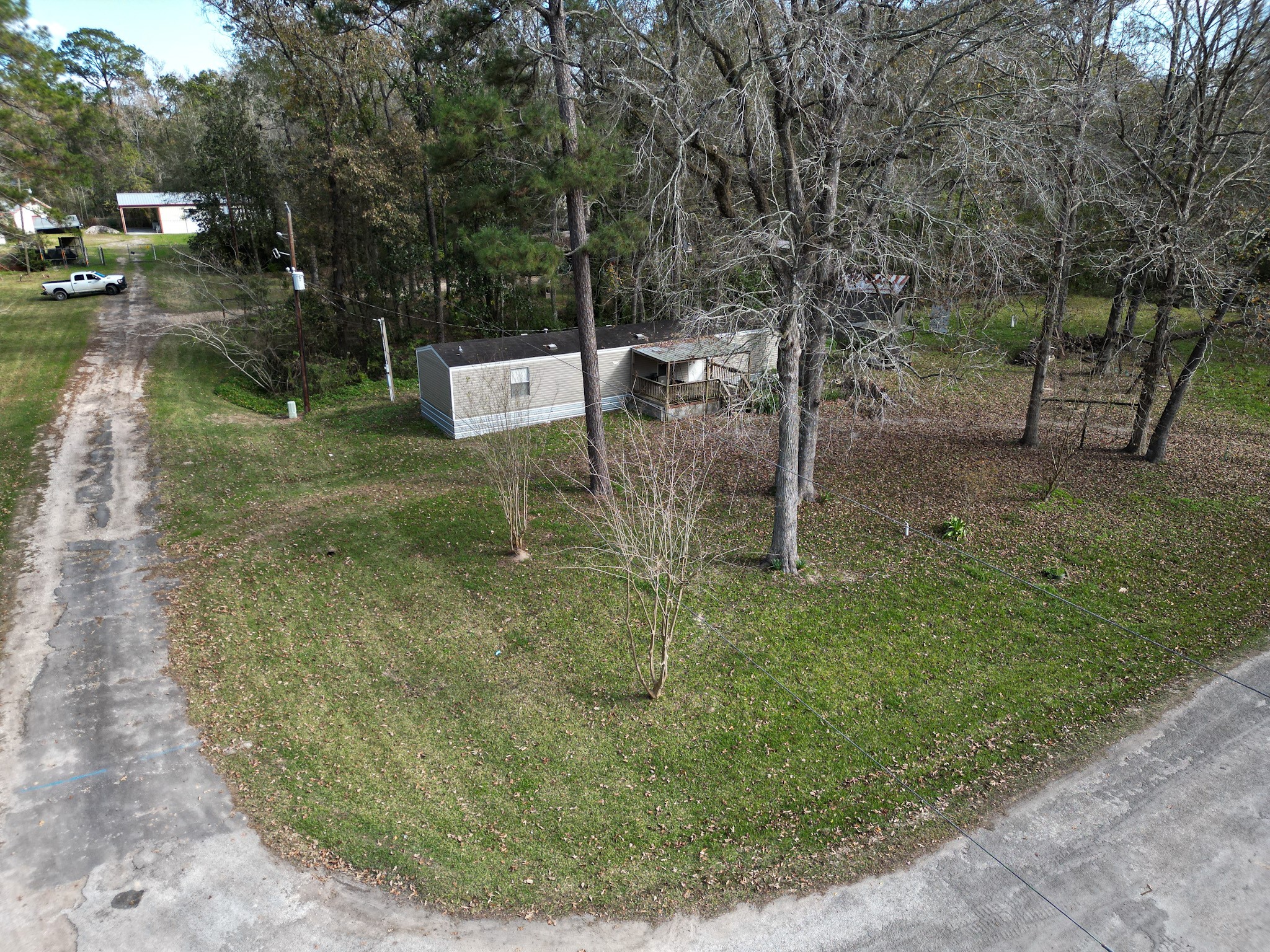 71 County Road 4282 Property Photo 2
