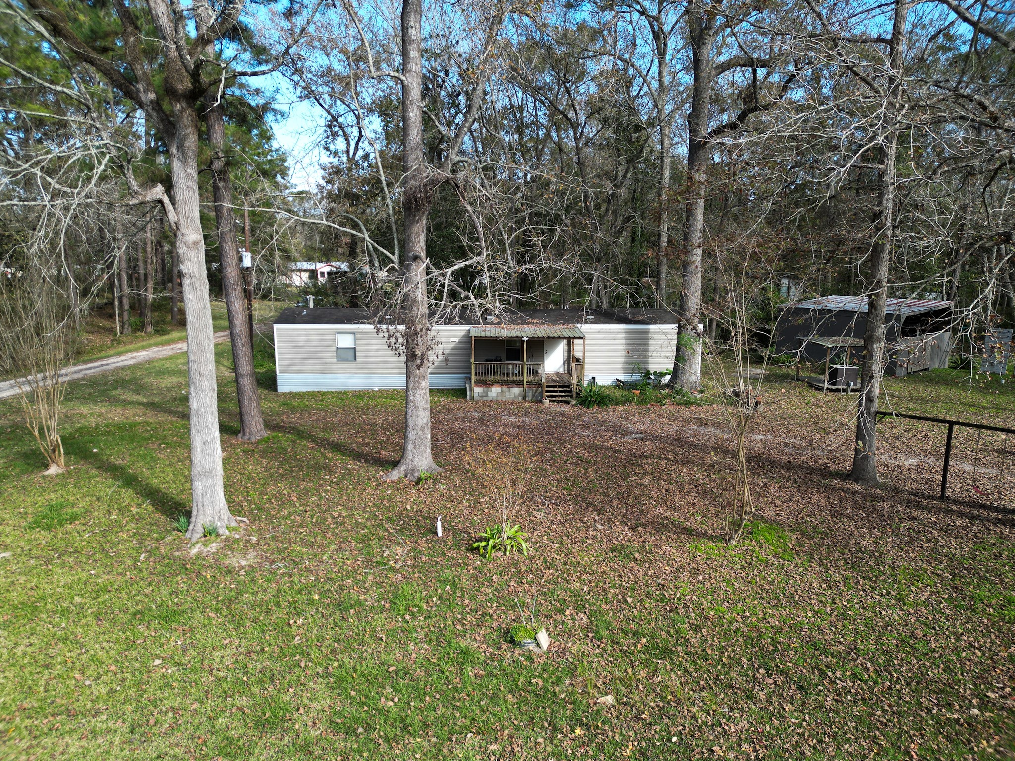 71 County Road 4282 Property Photo 3