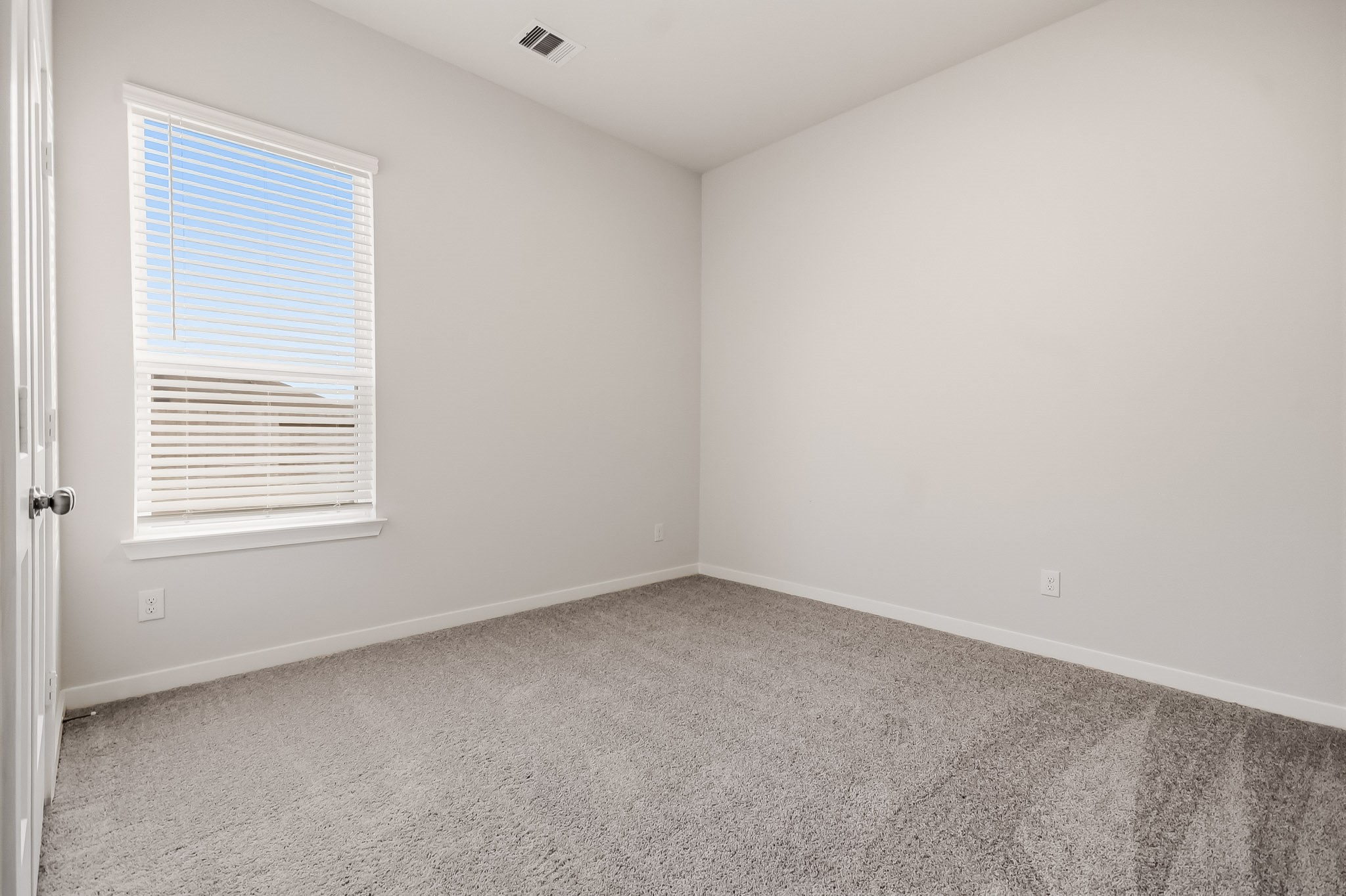 2068 Blue Mar Drive Property Photo 6
