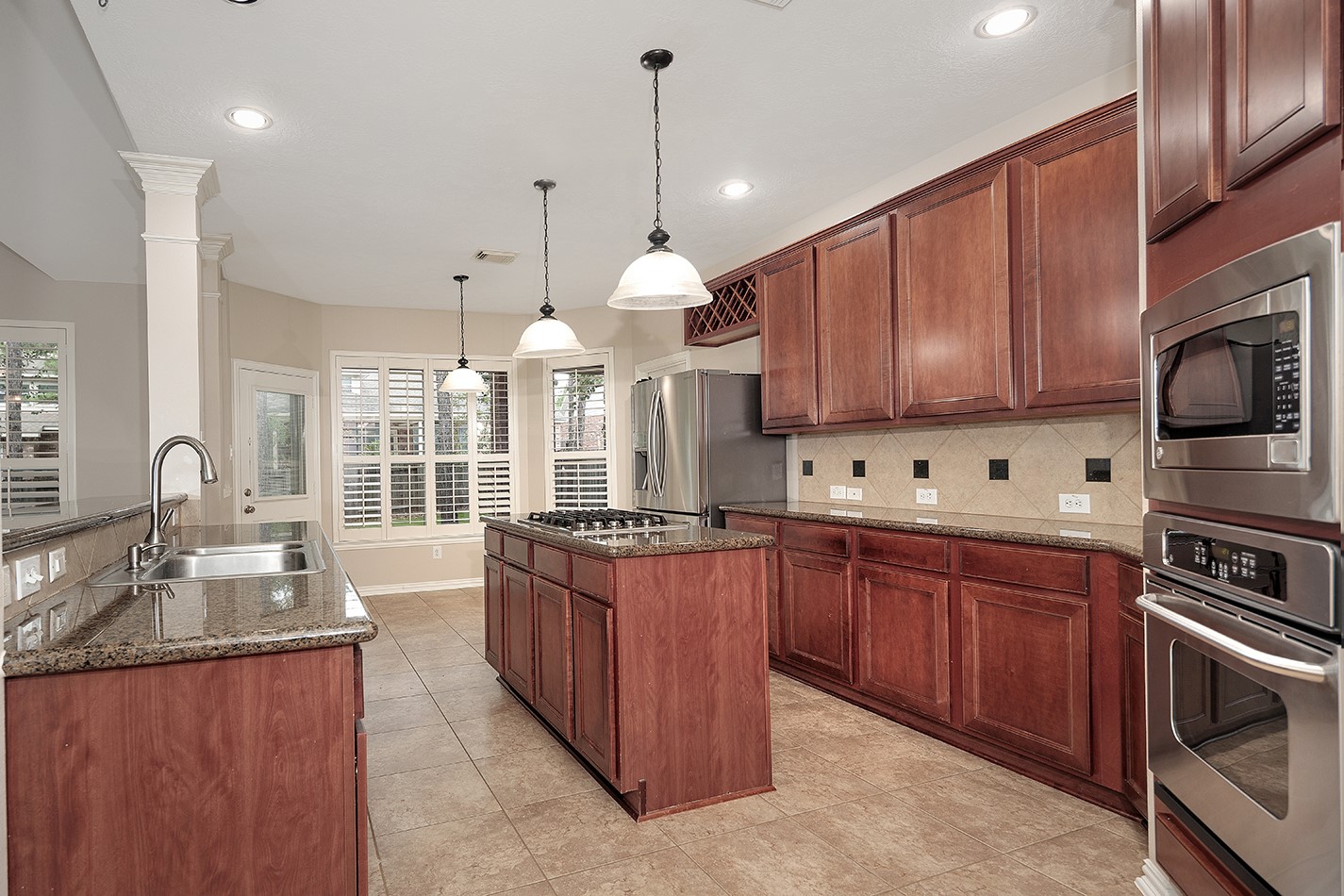 79 French Oaks Property Photo 10
