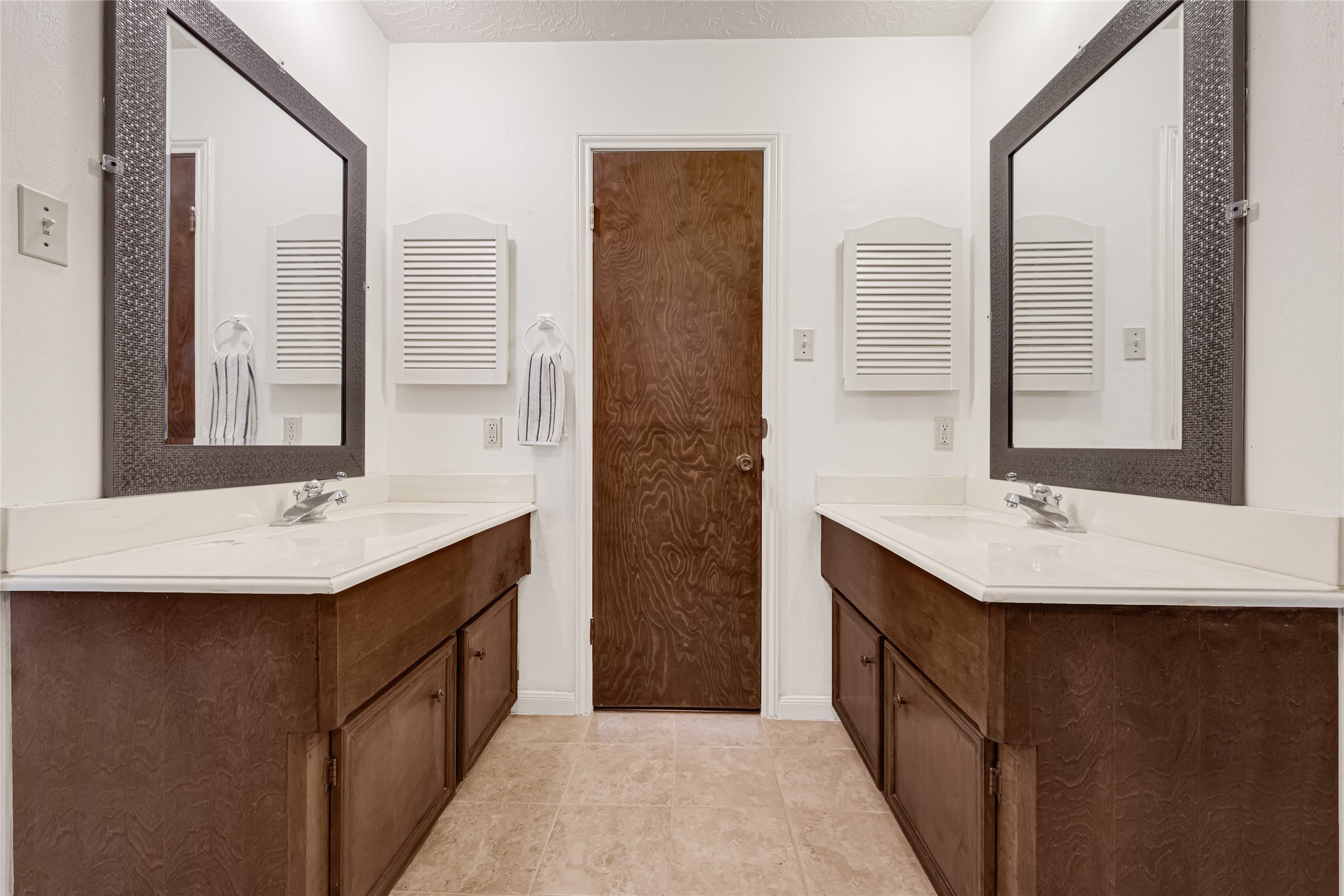 3227 Ashmont Lane Property Photo 21