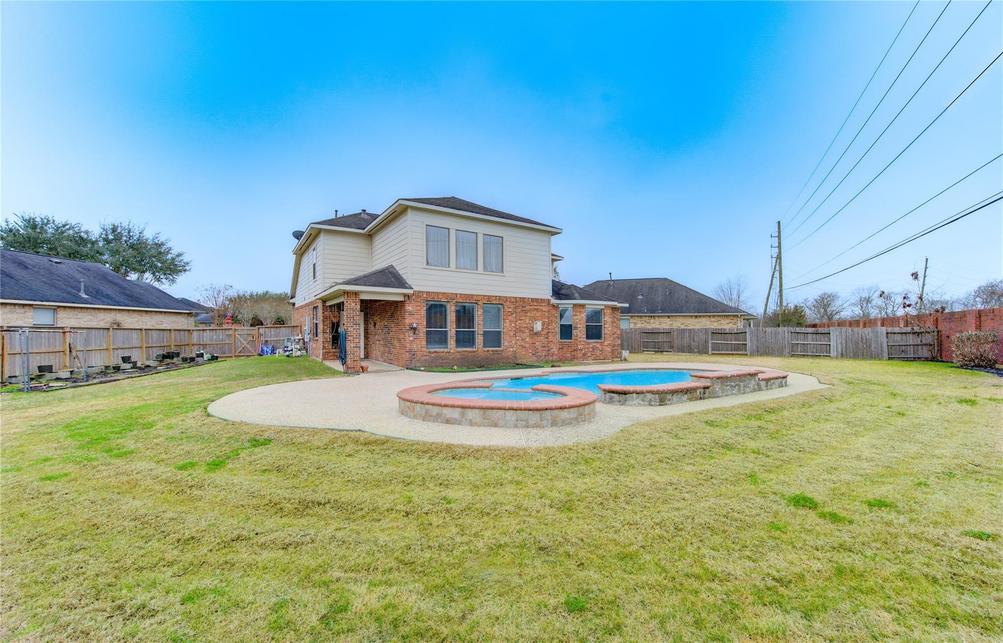 5007 Jade Cove Court Property Photo 2