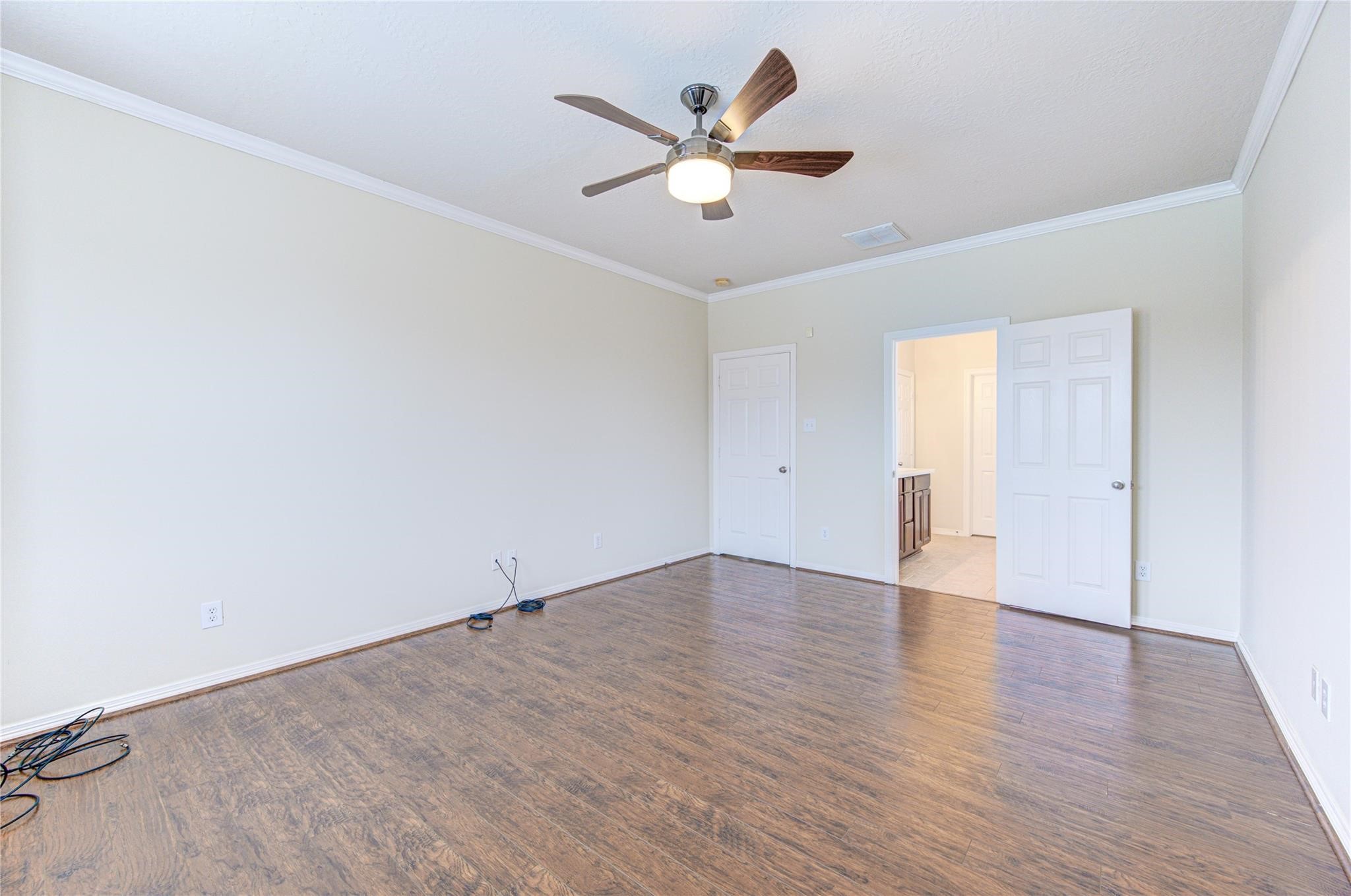 5007 Jade Cove Court Property Photo 24