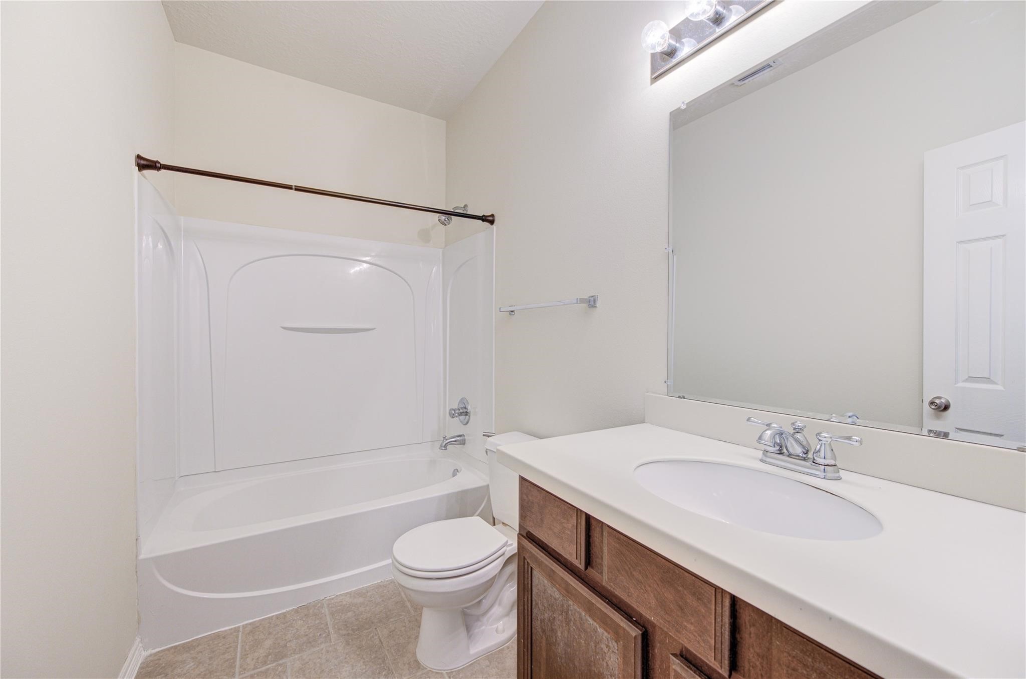 5007 Jade Cove Court Property Photo 37
