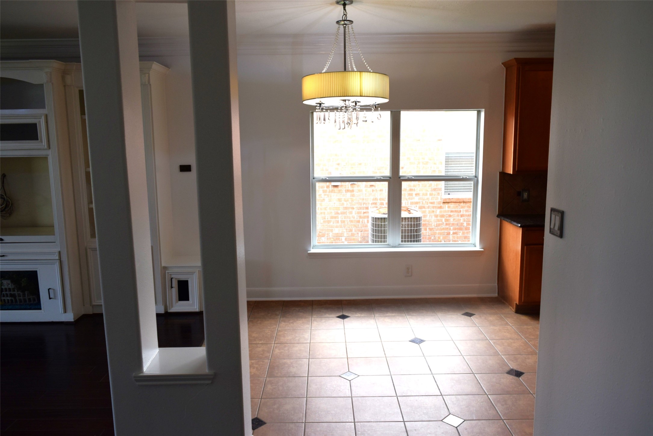 4911 Dwarf Honey Suckle Court Property Photo 8