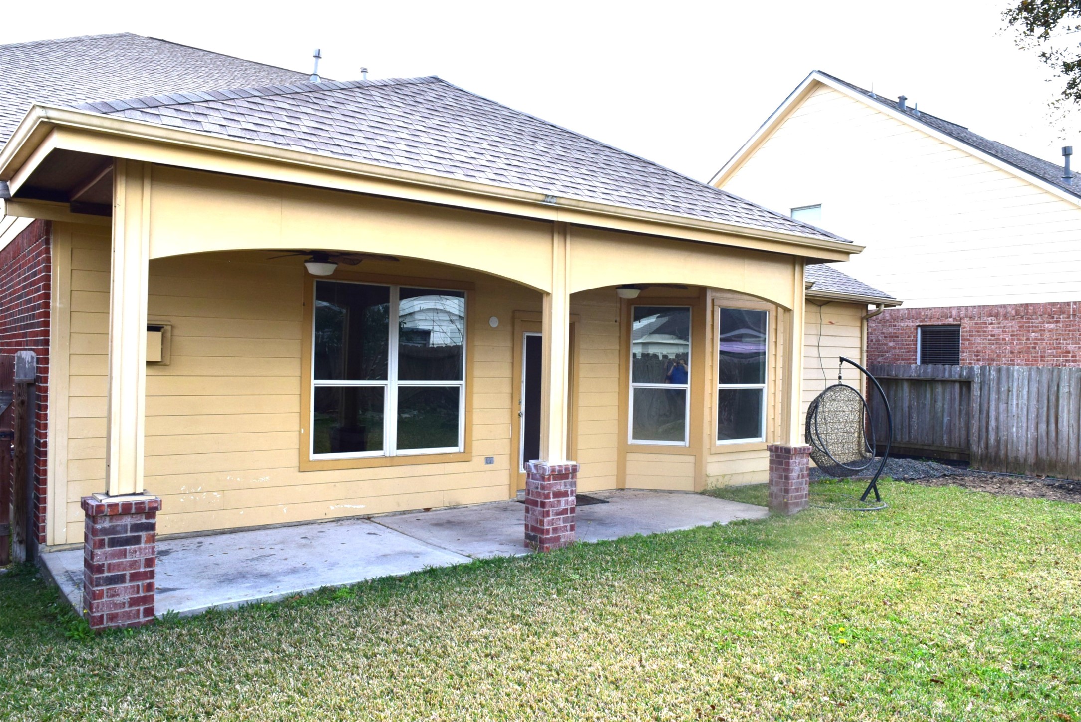 4911 Dwarf Honey Suckle Court Property Photo 22