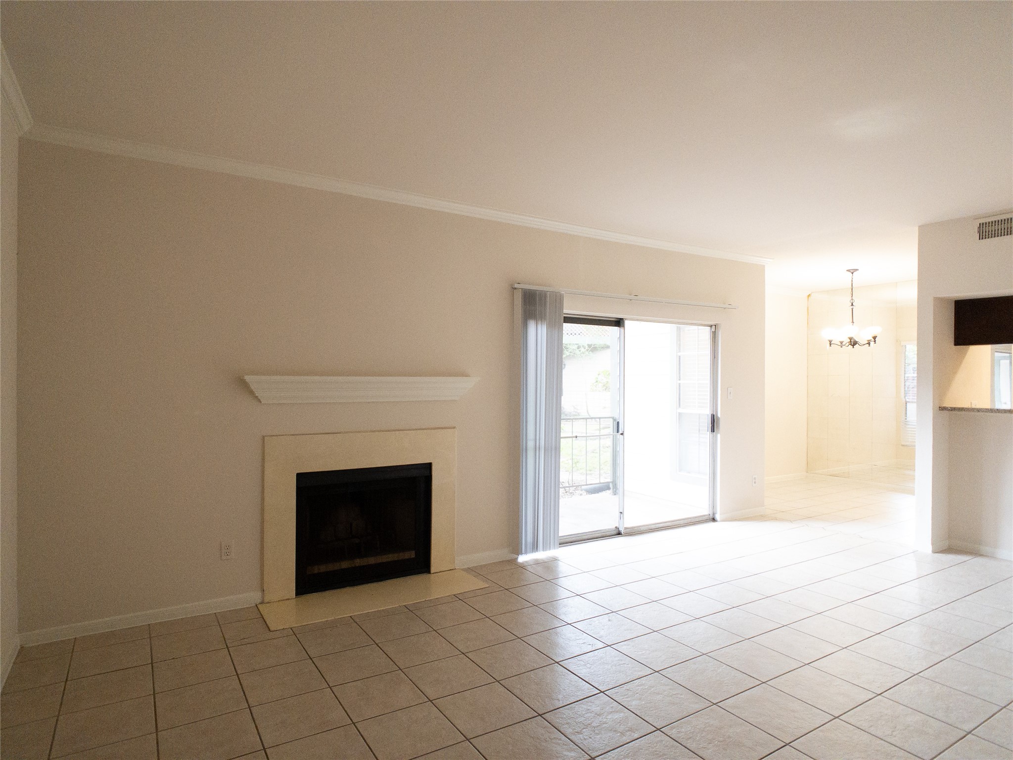6500 Harbor Town Drive 3205 Property Photo 3