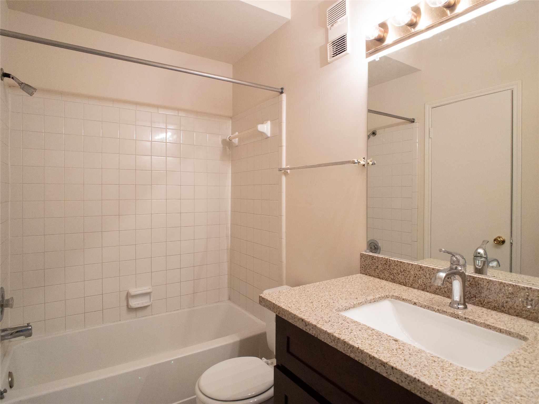 6500 Harbor Town Drive 3205 Property Photo 15