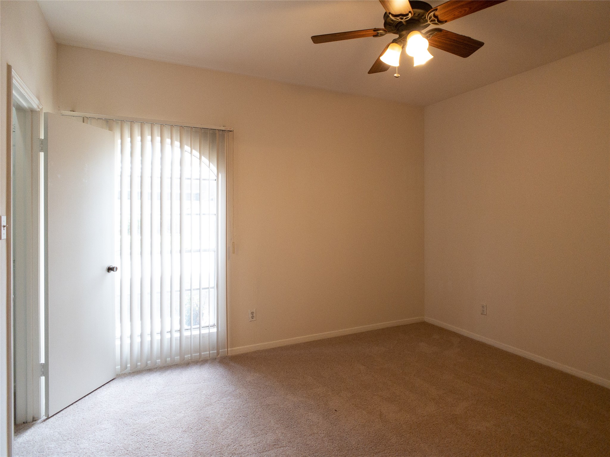 6500 Harbor Town Drive 3205 Property Photo 20