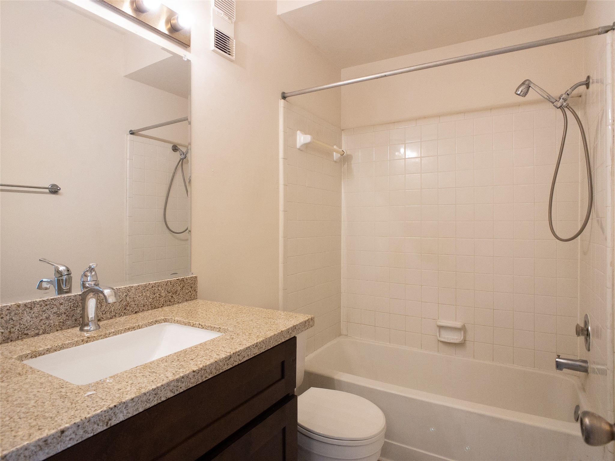 6500 Harbor Town Drive 3205 Property Photo 22