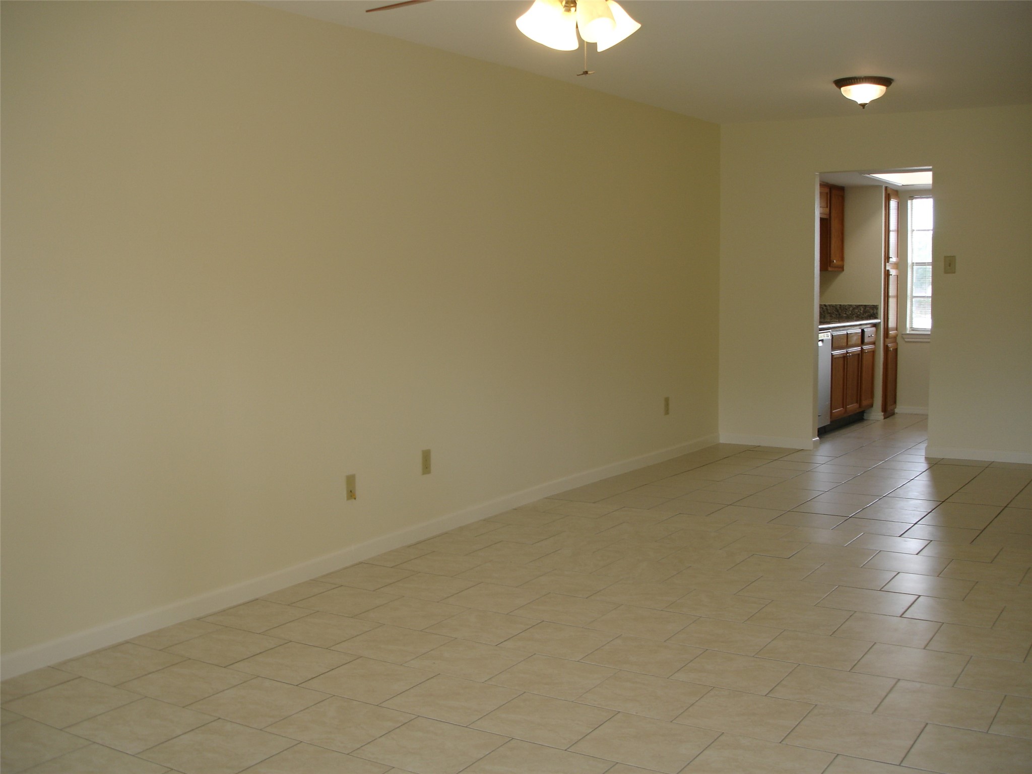 14333 Memorial Drive 41 Property Photo 4