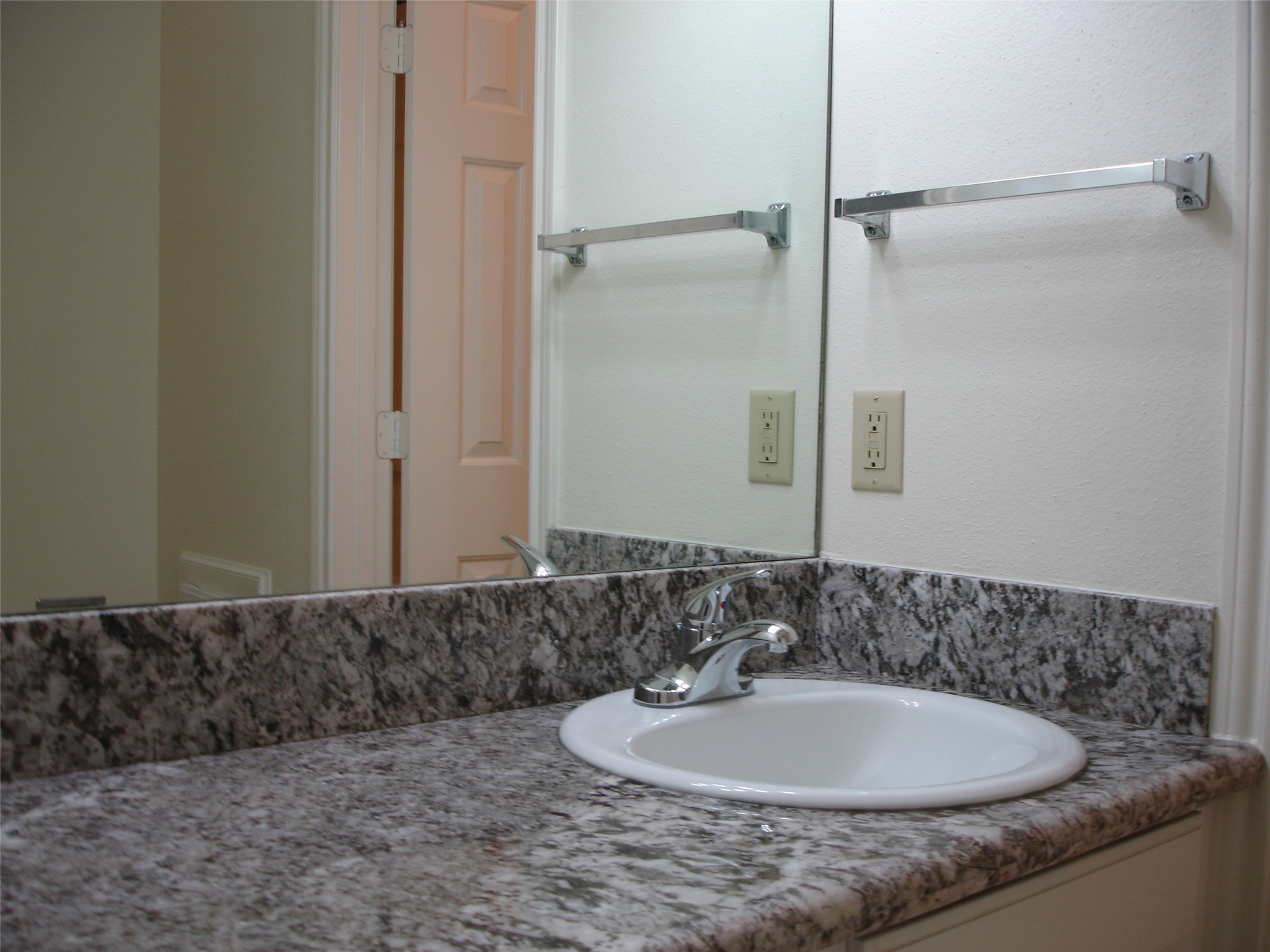 14333 Memorial Drive 41 Property Photo 12