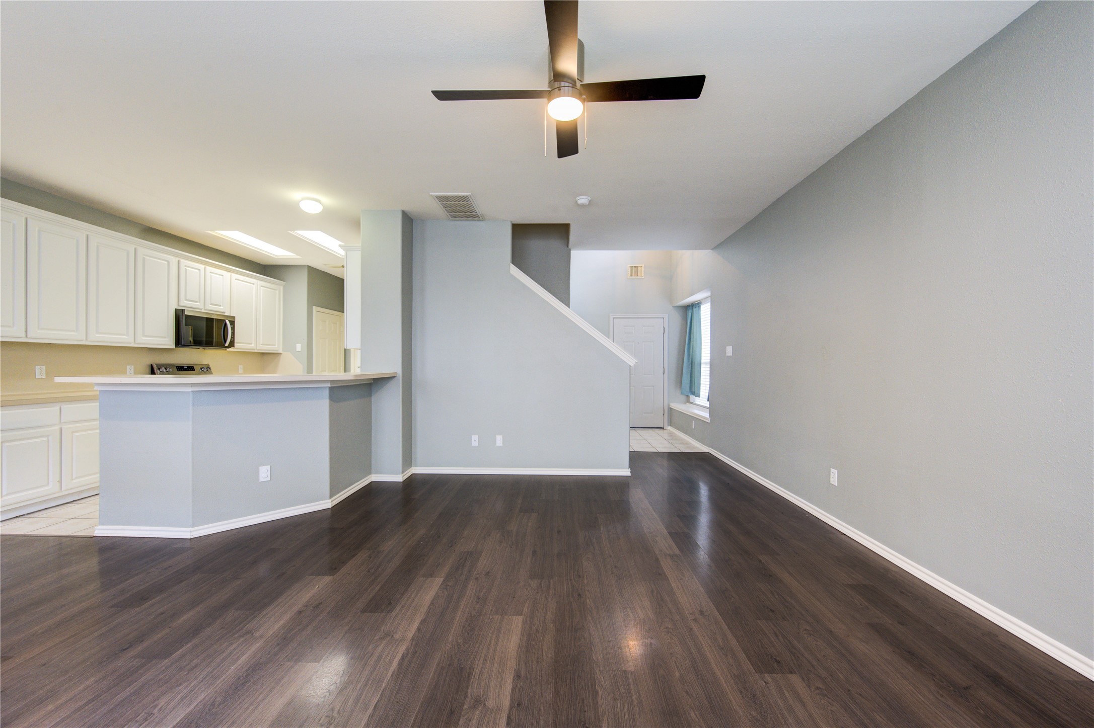 16818 Bellmoor Lane Property Photo 6