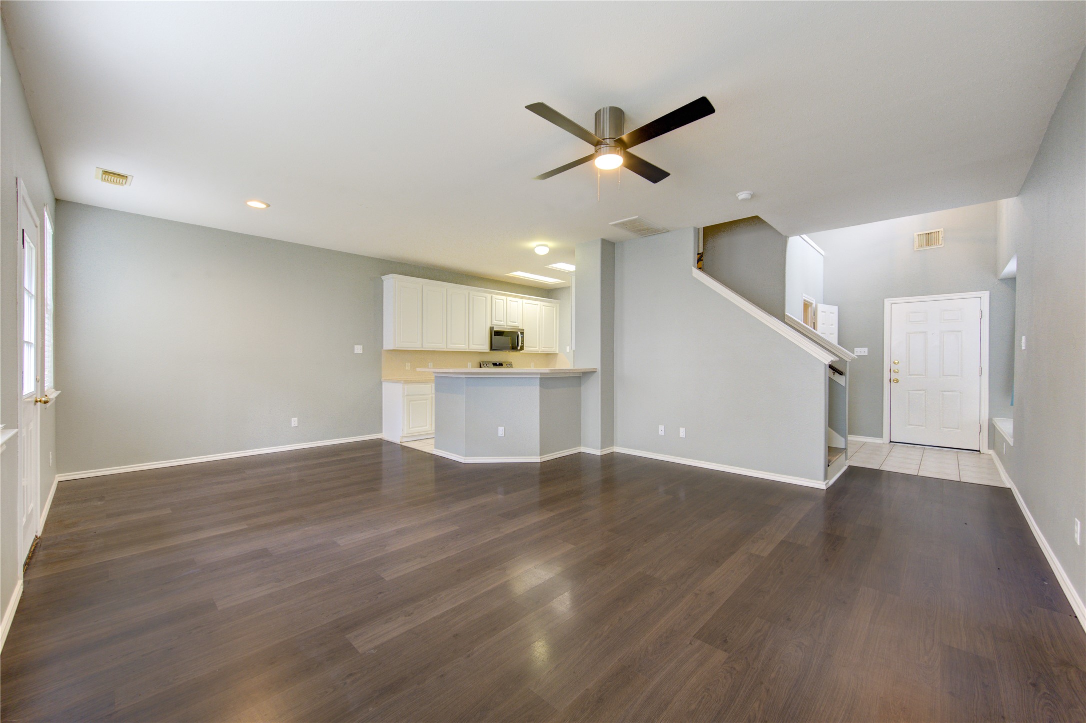 16818 Bellmoor Lane Property Photo 8