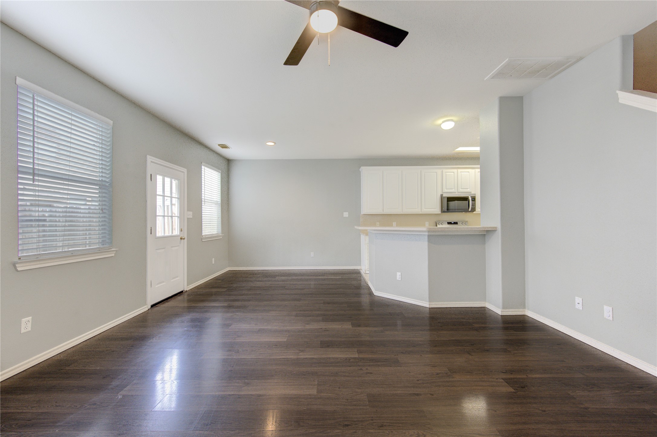 16818 Bellmoor Lane Property Photo 10
