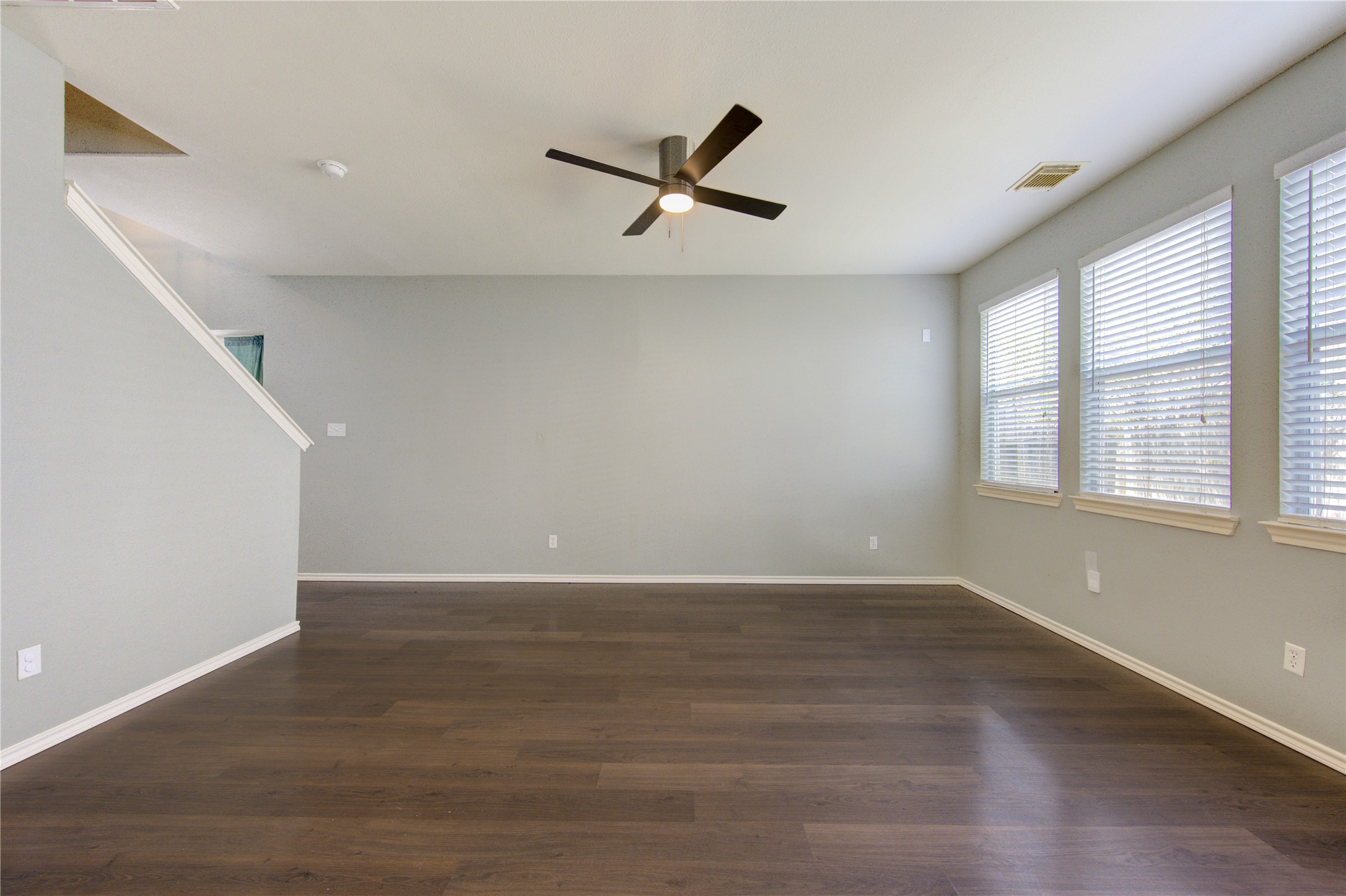 16818 Bellmoor Lane Property Photo 14