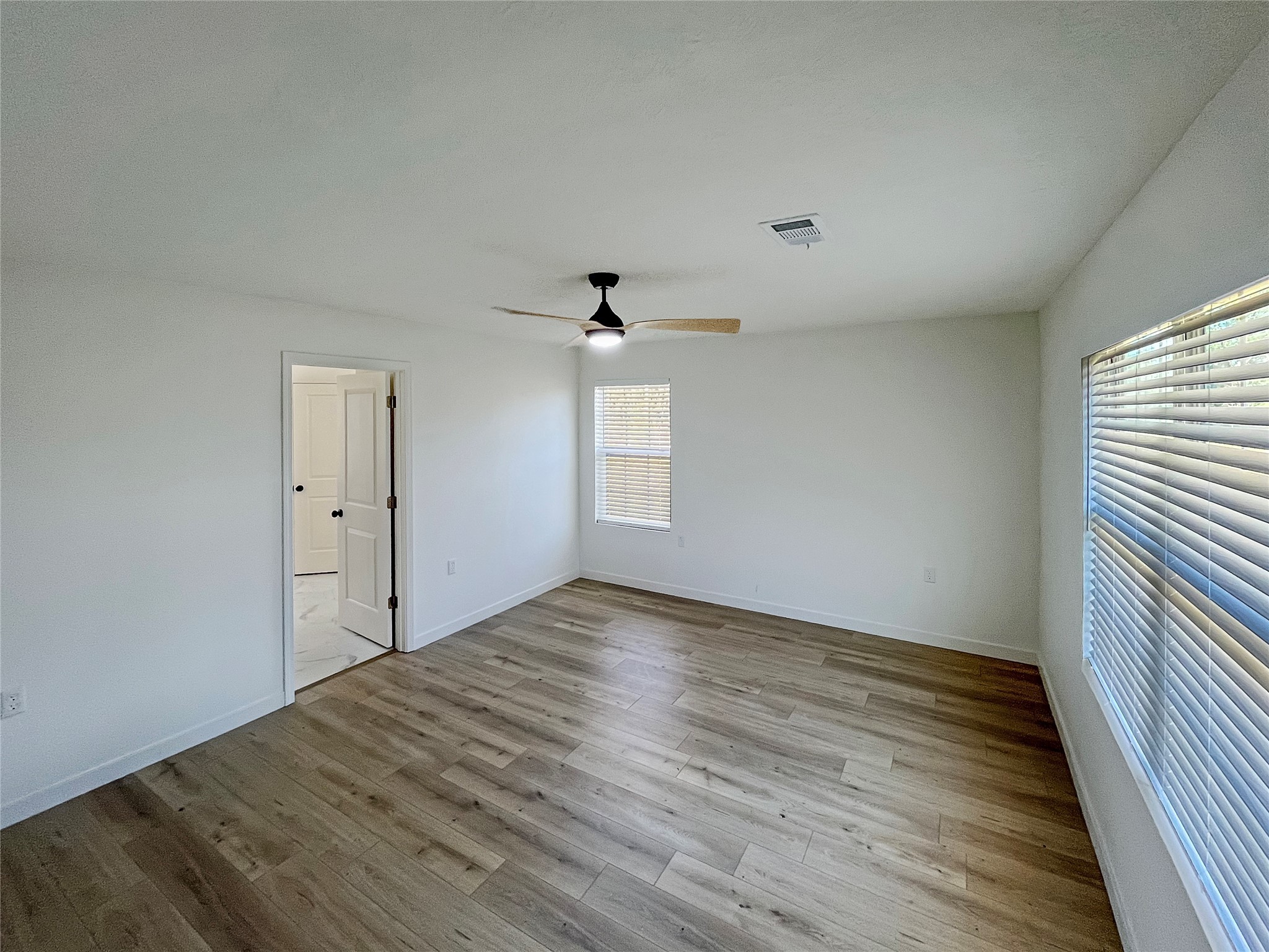 43519 Interstate 10 Property Photo 11