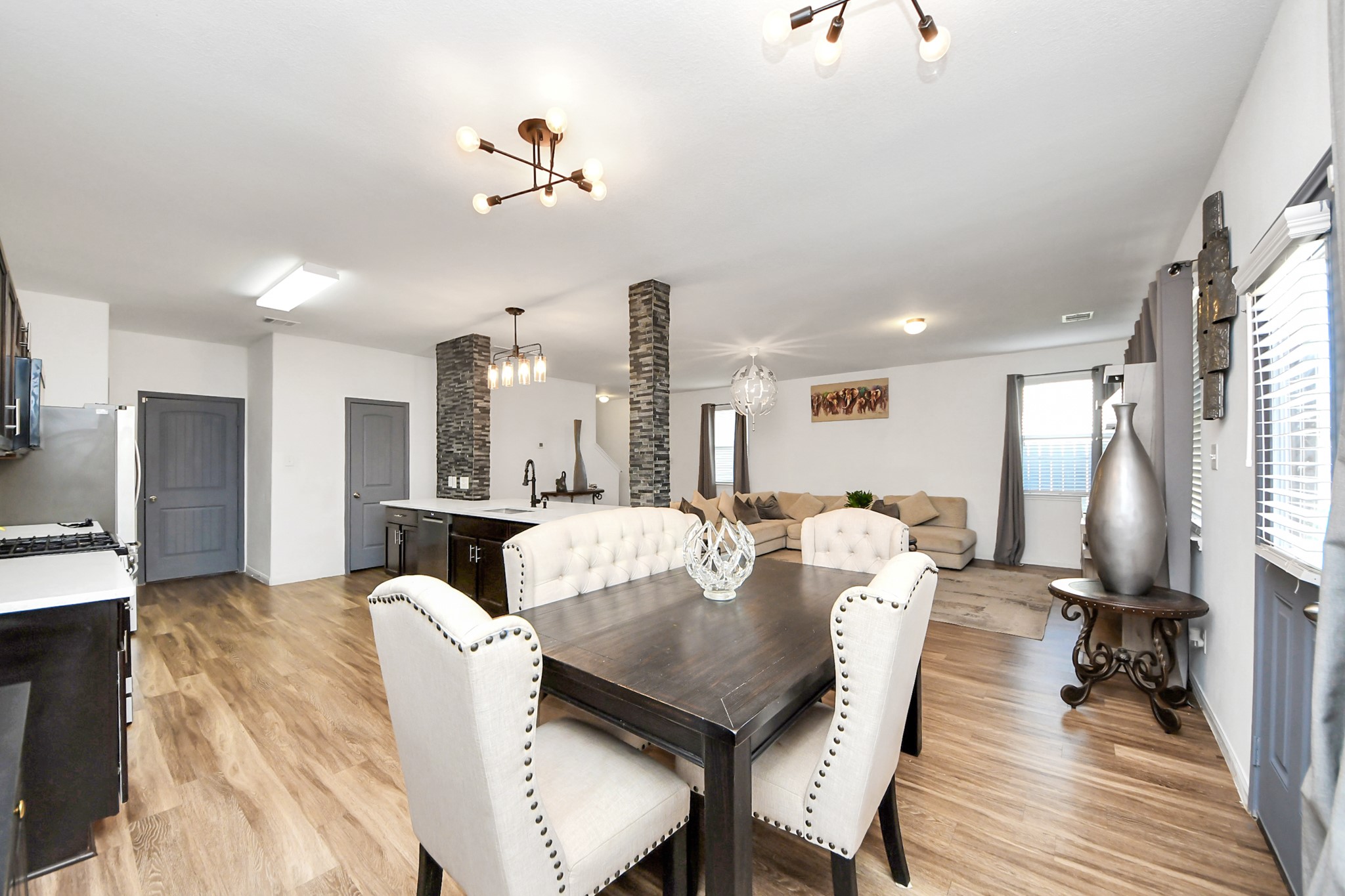 18611 Cooper Ravine Way Property Photo 7