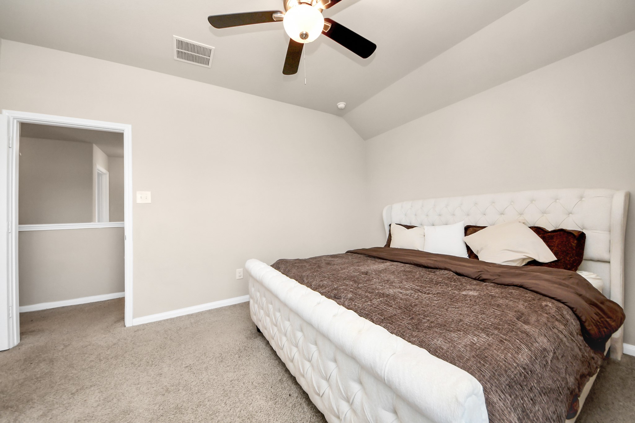 18611 Cooper Ravine Way Property Photo 23