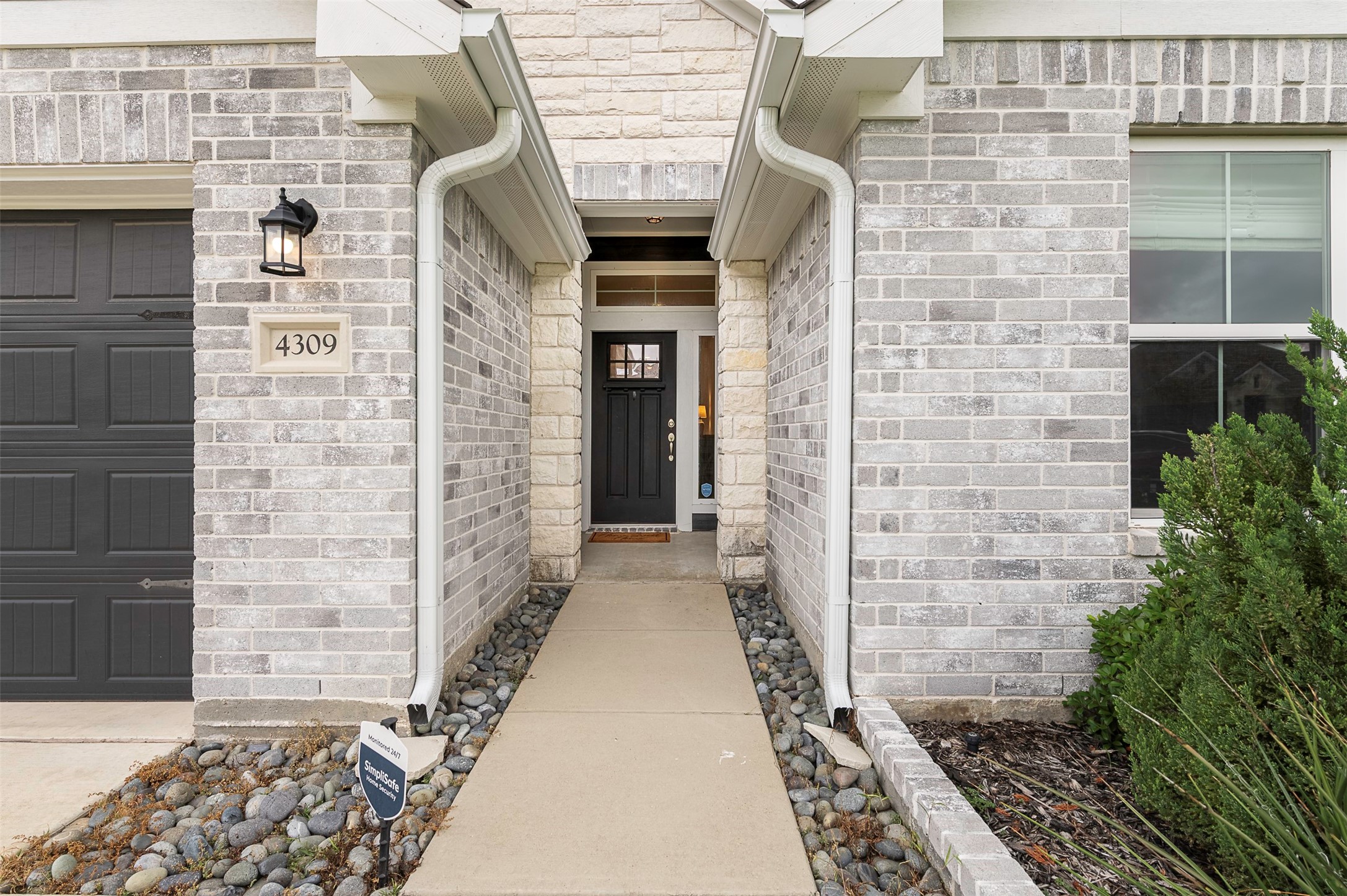 4309 Appalachian Trail Property Photo 7