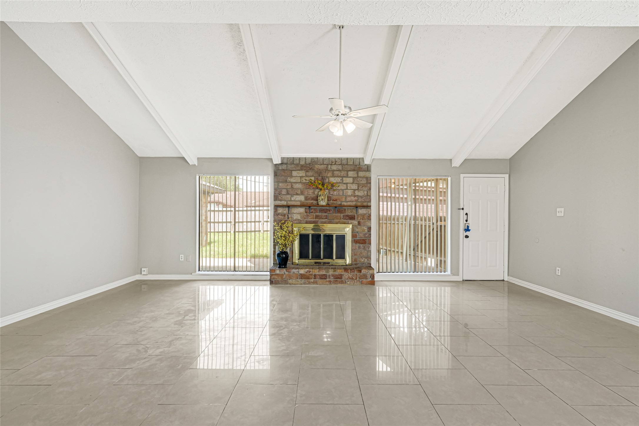 10127 Sagegate Drive Property Photo 11