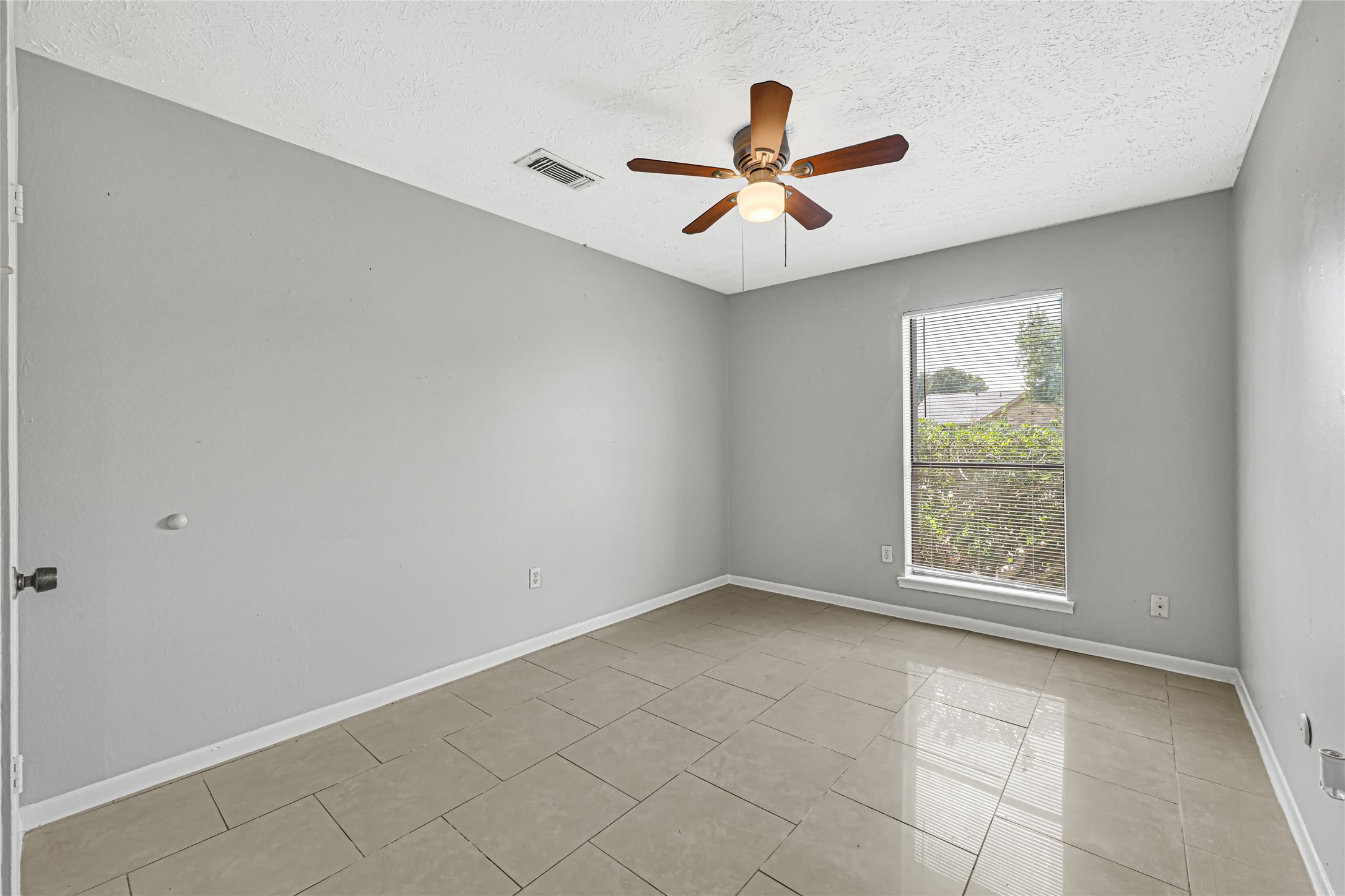 10127 Sagegate Drive Property Photo 19
