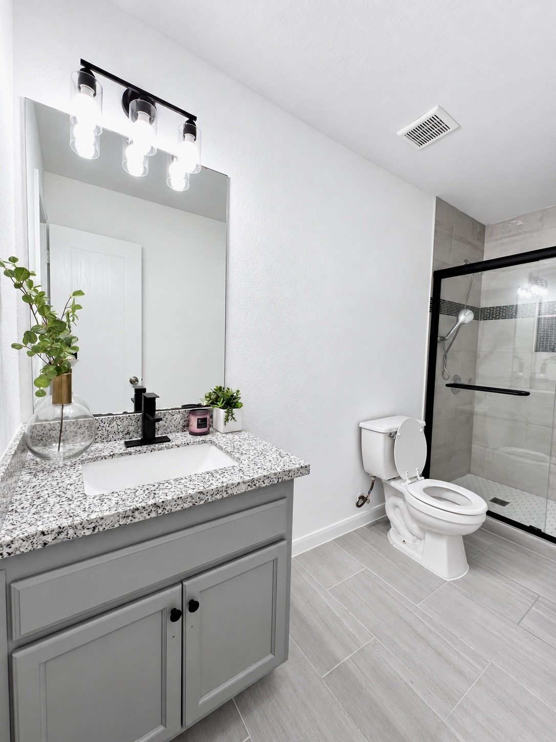 227 Silky Leaf Drive Property Photo 32