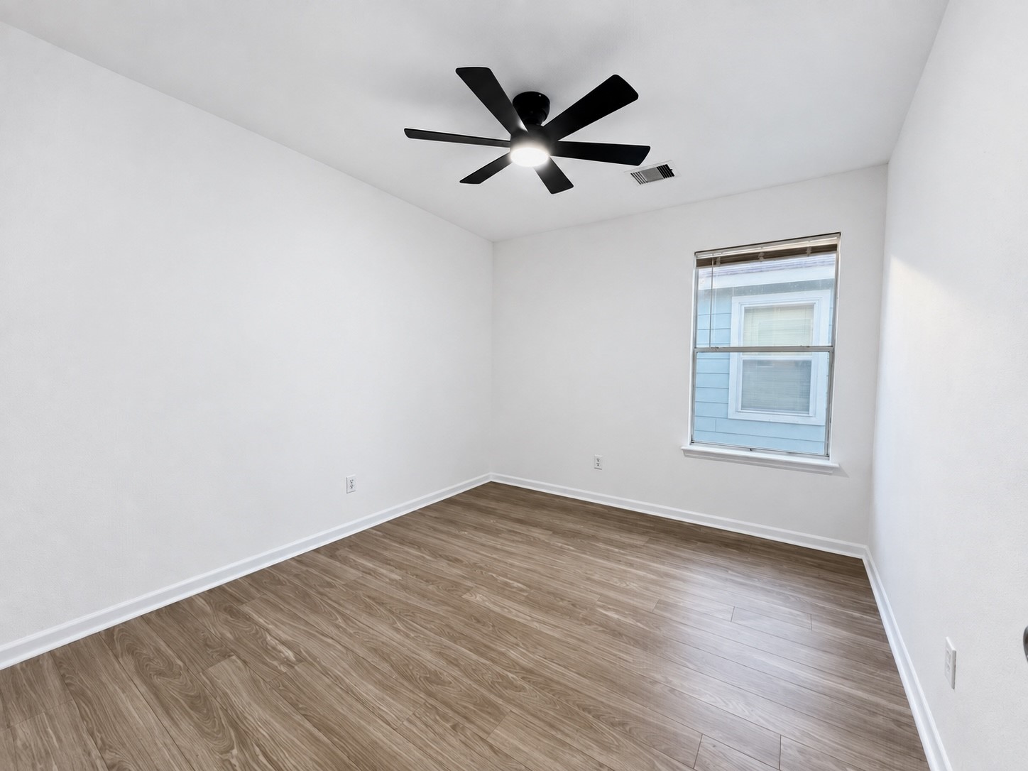 227 Silky Leaf Drive Property Photo 37