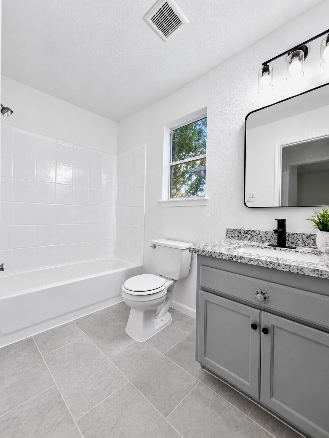 227 Silky Leaf Drive Property Photo 40
