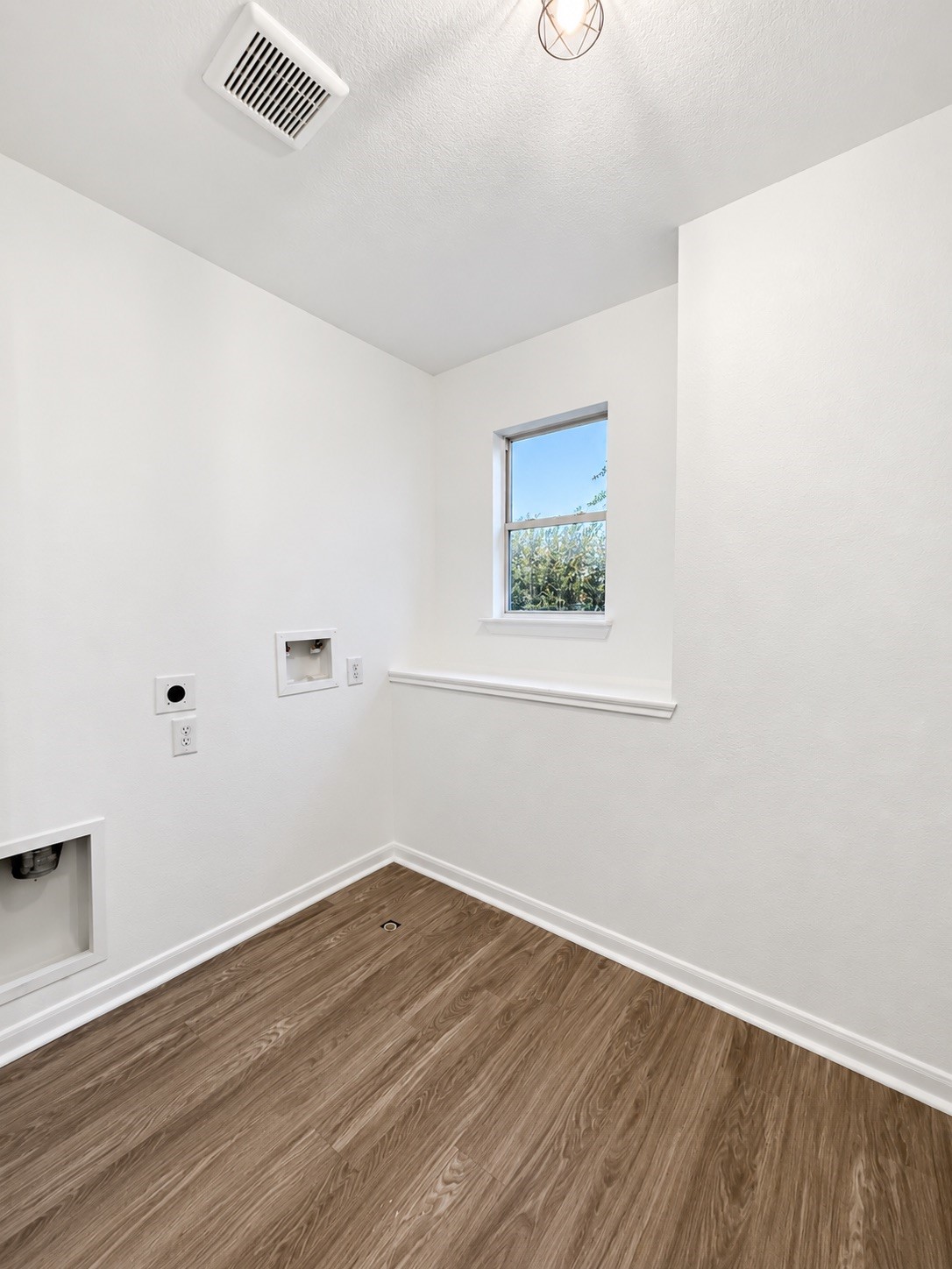 227 Silky Leaf Drive Property Photo 42