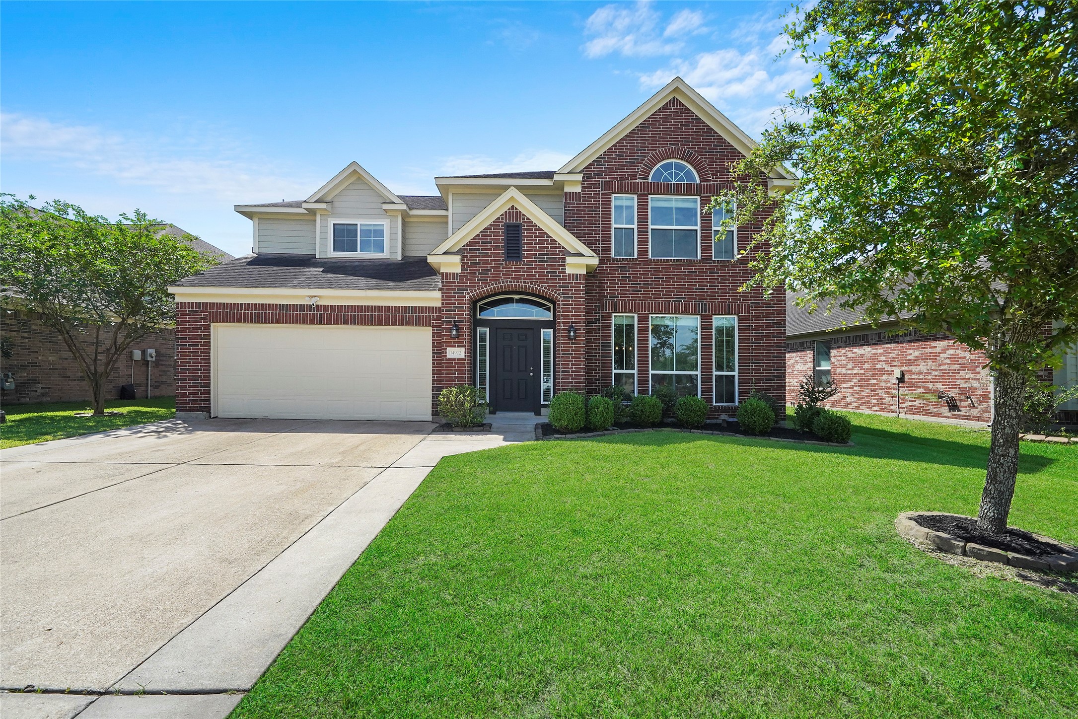 14922 Russet Bend Lane Property Photo 1