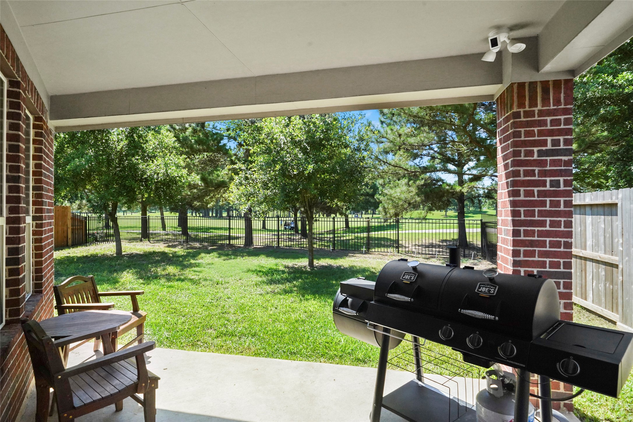14922 Russet Bend Lane Property Photo 2