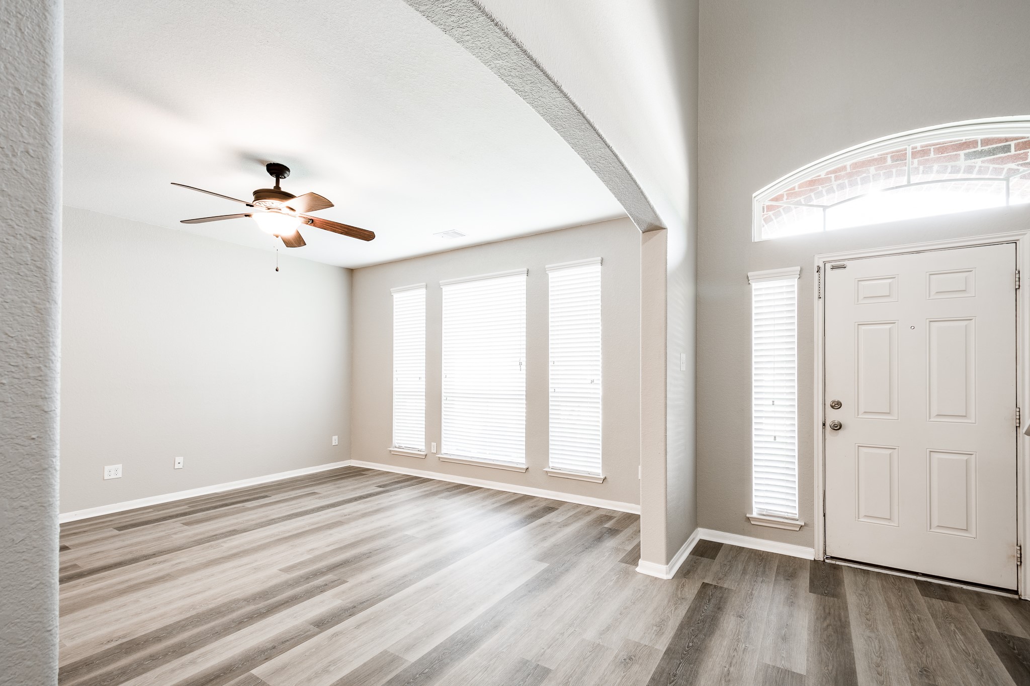 14922 Russet Bend Lane Property Photo 6